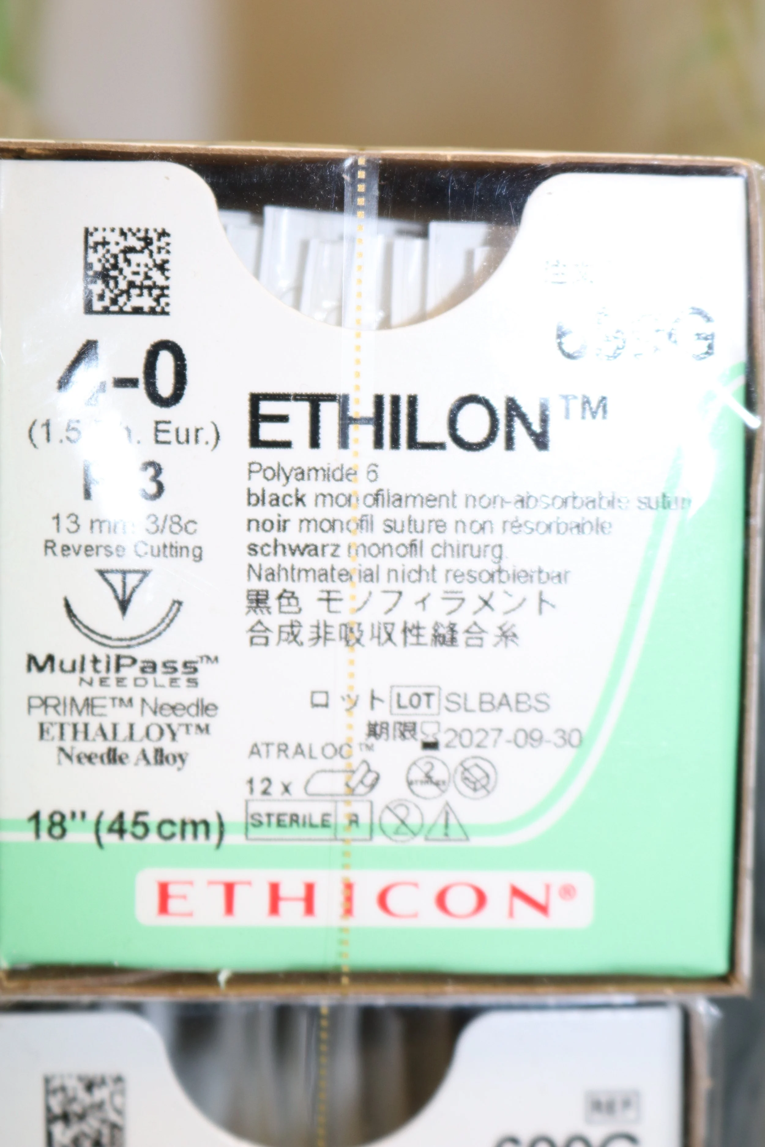 ETHICON | 699G | IN-DATE | BOX OF 12 | ETHILON Polyamide 6 BLACK Monofilament non-absorbable suture 4-0