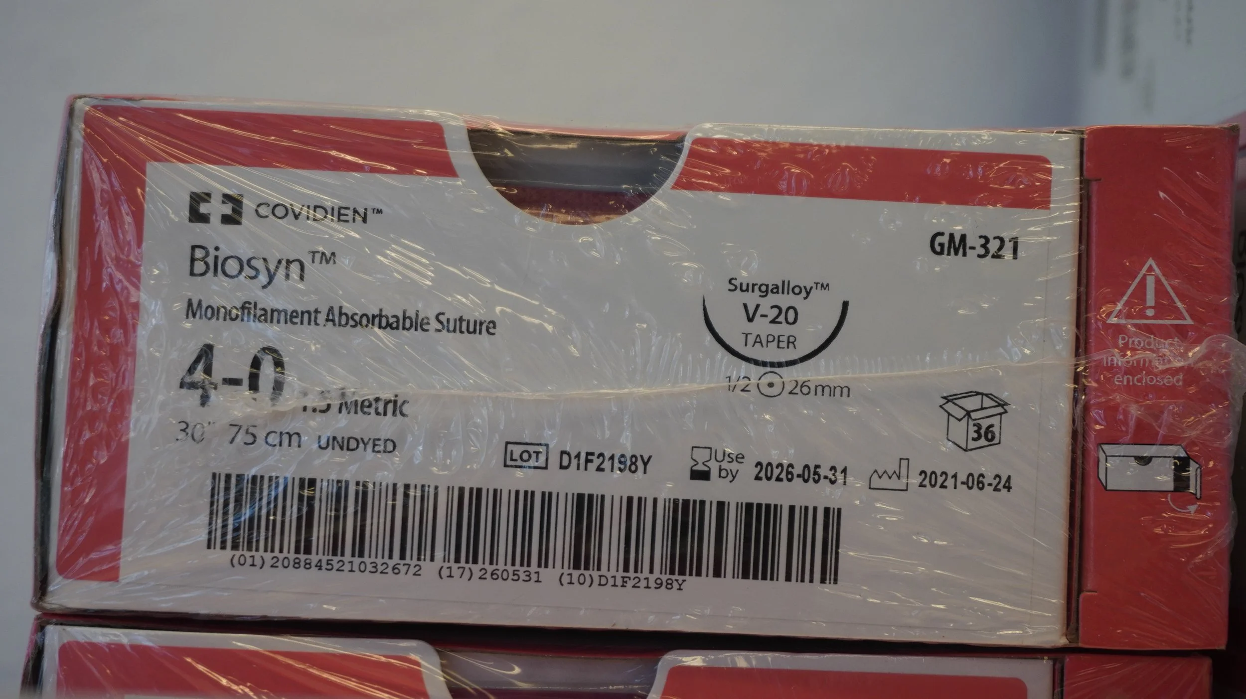 COVIDIEN | GM-321 | PACK of 36/pc | Biosyn Monofilament Absorbable Suture 4-0 1.5 Metric 30" 75cm UNDYED