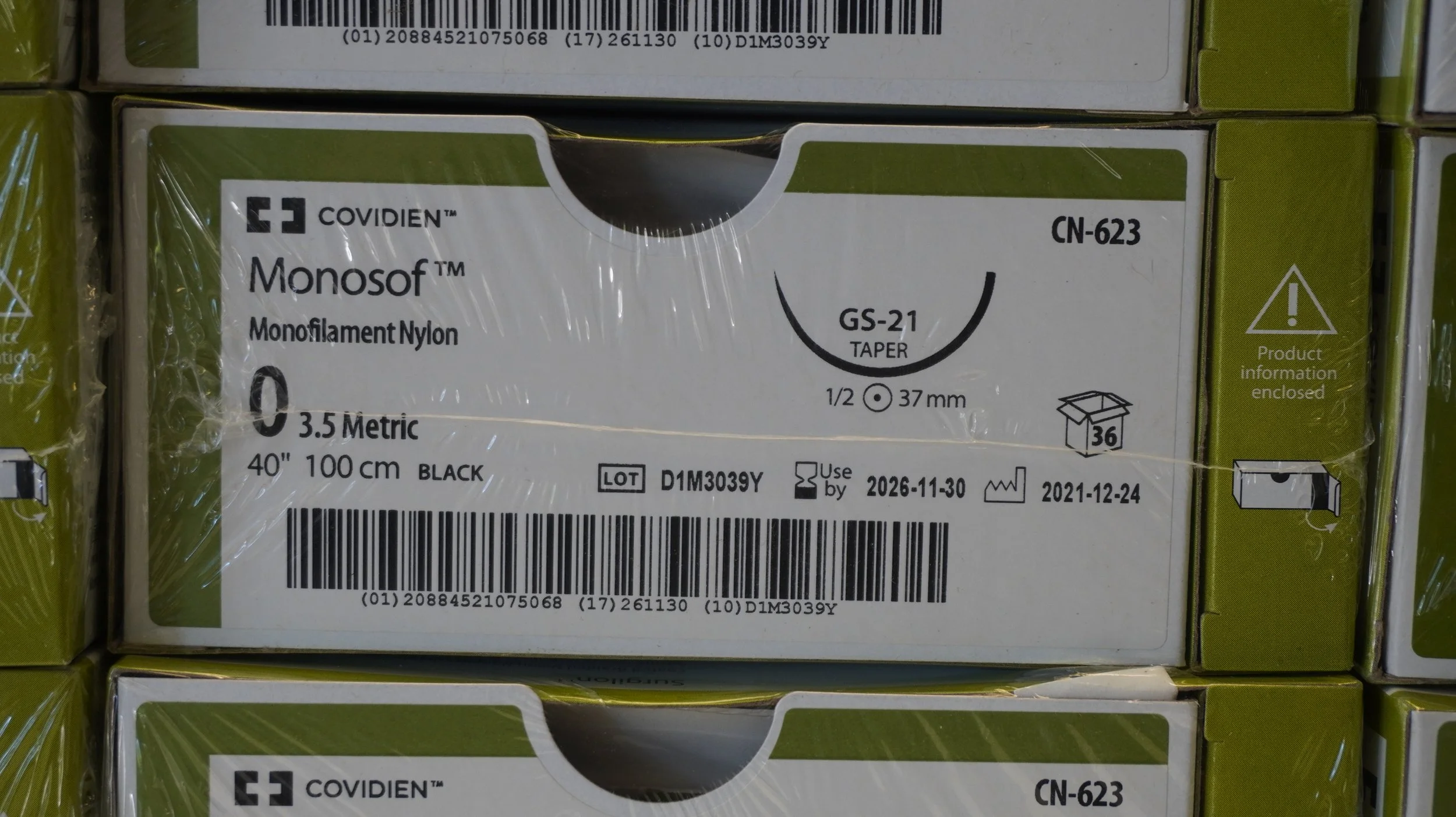 COVIDIEN | CN-623 | IN-DATE | BOX OF 36 | Monosof Monofilament Nylon 0 3.5 Metric 40" 100cm BLACK