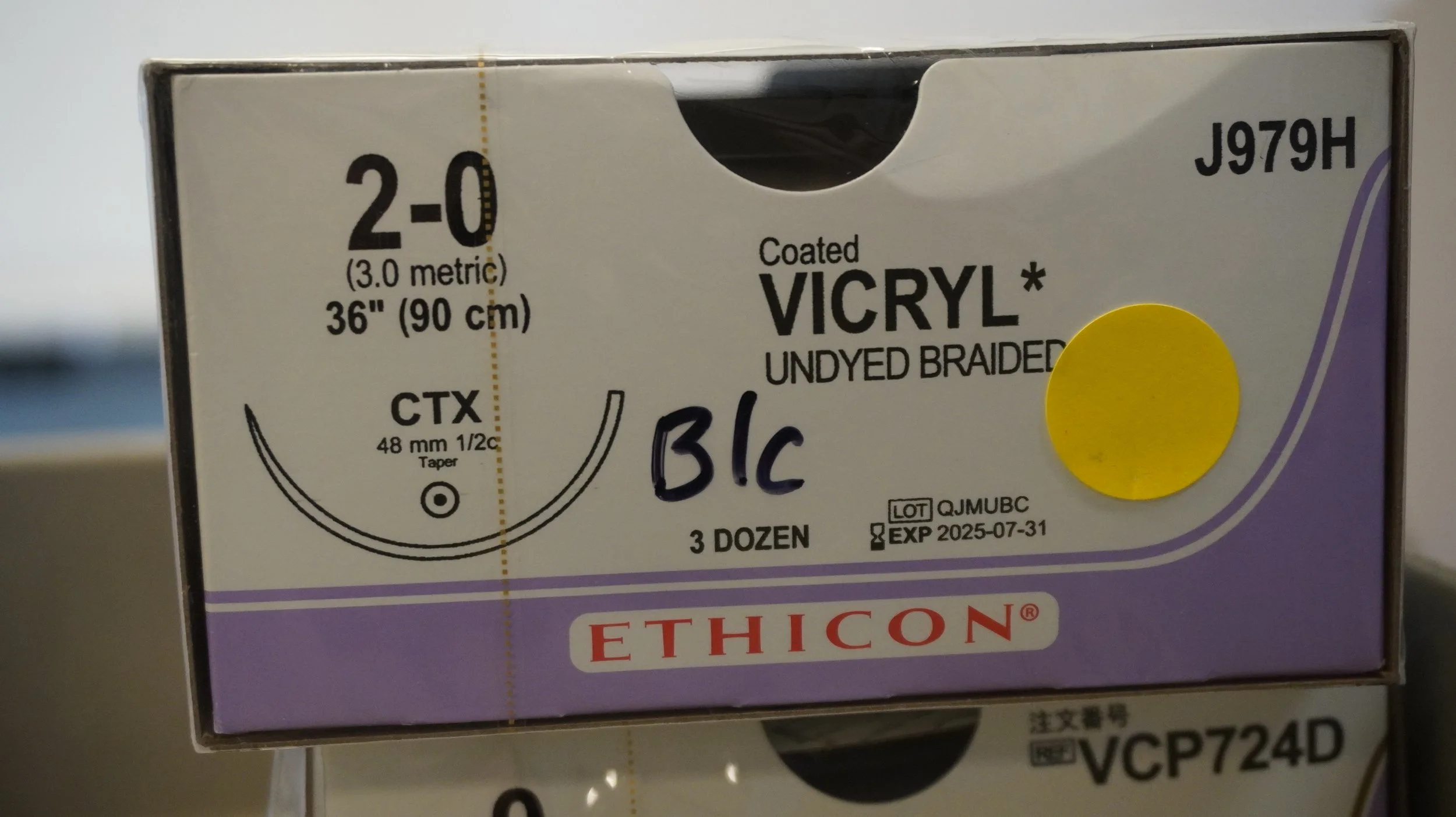 ETHICON | J979H | BOX OF 36 | Coated VICYL 2-0 36" UNDYED BRAIDED