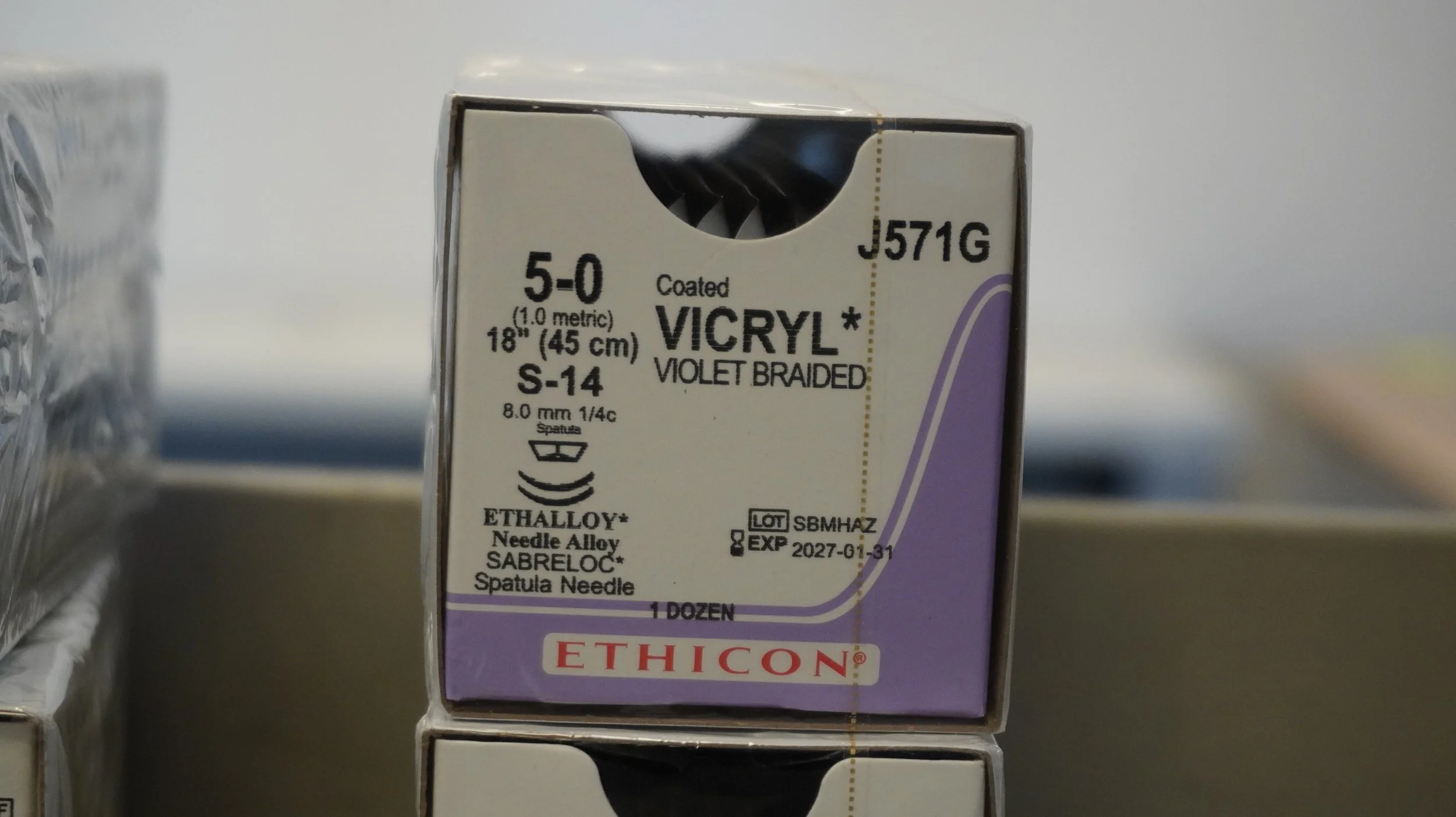 ETHICON | J571G | BOX OF 12 | Coated VICRYL Polyglactin 910 Violet Braided 5-0 18"