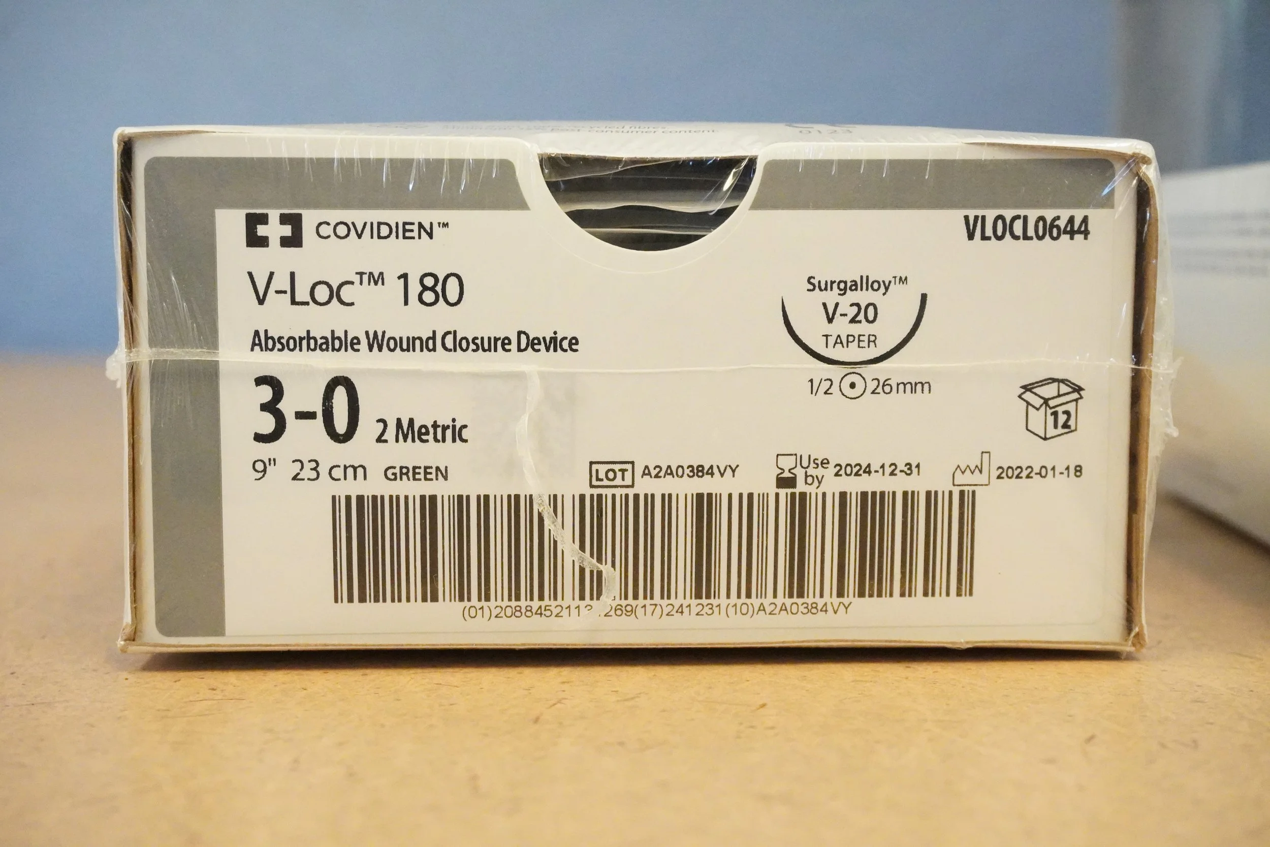 COVIDIEN | VLOCL0644 | PACK of 12/pc | V-loc 180 Absorbable Wound Closure Device 3-0 2 Metric 9" 23cm GREEN