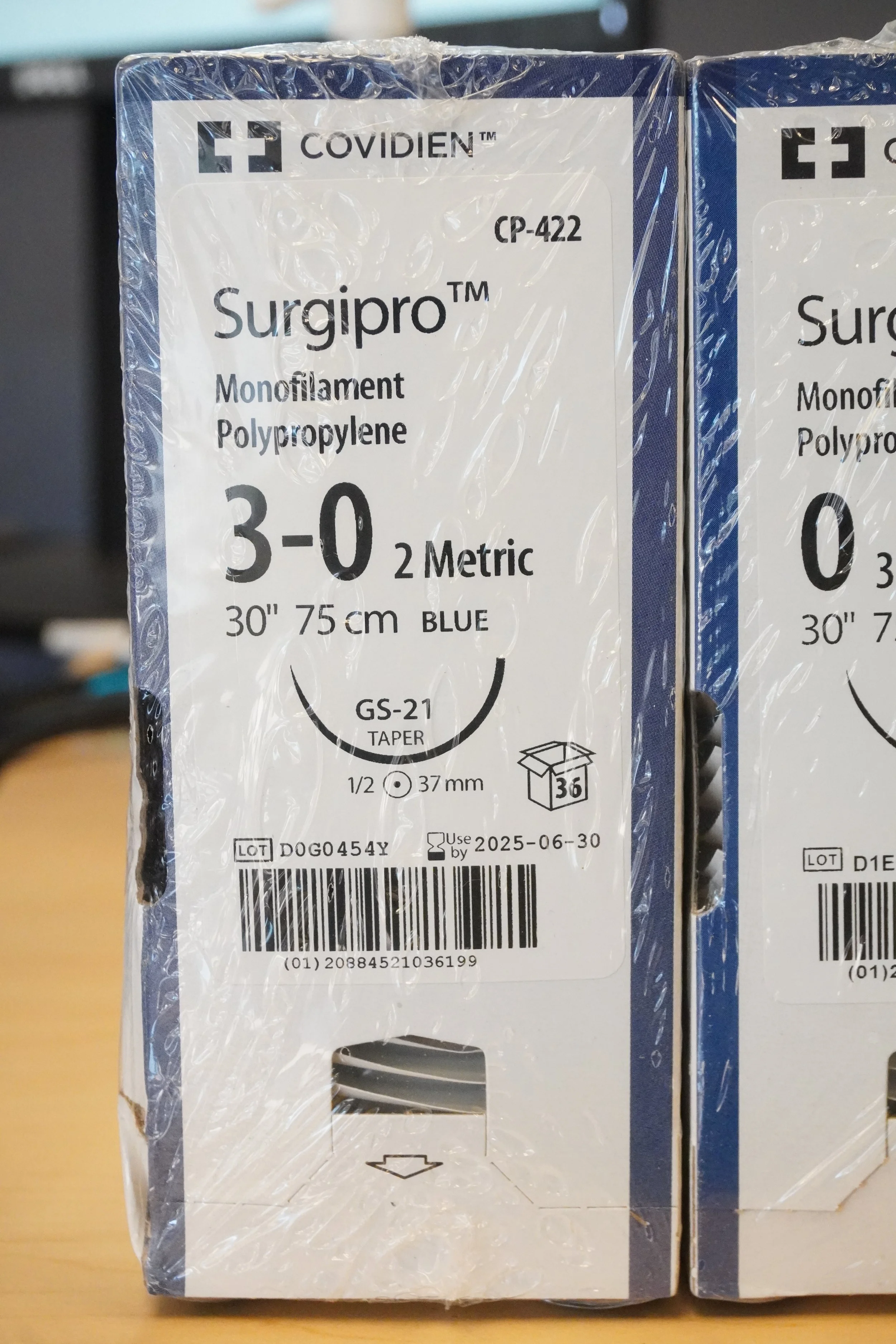 COVIDIEN | CP-422 | PACK of 36/pc | Surgipro Monofilament Polypropylene 3-0 2 Metric 30" 5cm BLUE