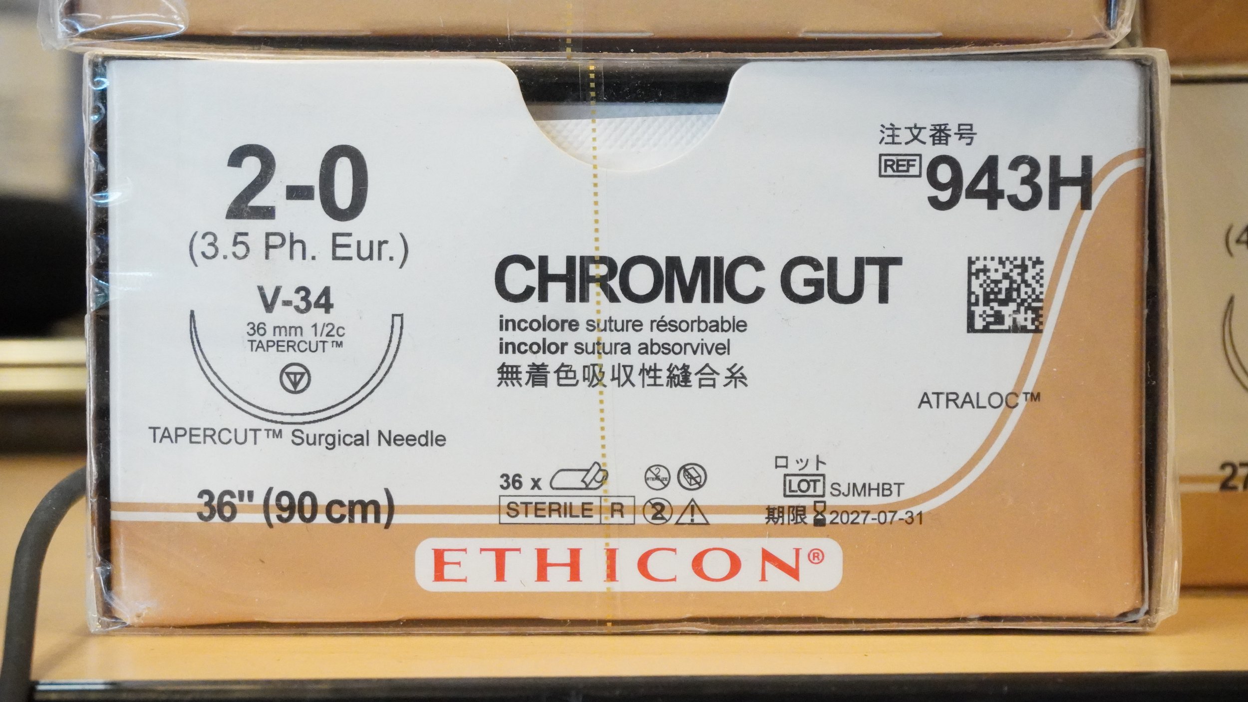 ETHICON | 943H | BOX OF 36 | CHROMIC CUT 2-0 36"