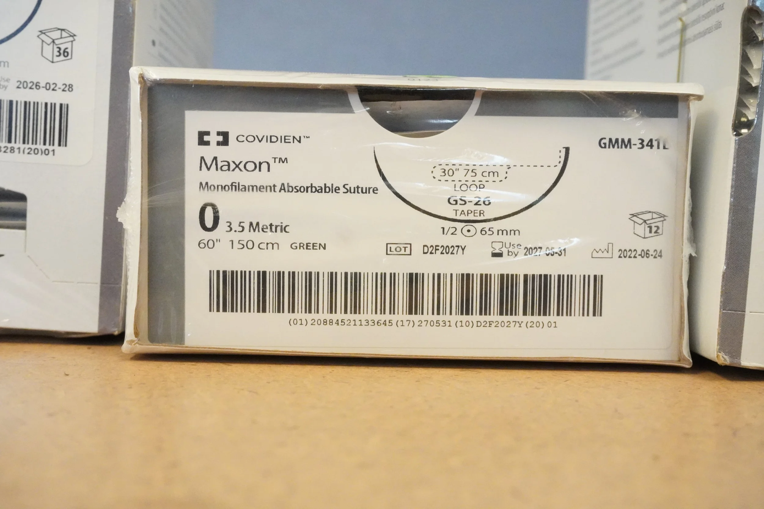 COVIDIEN | GMM-341L | PACK of 12/pc | Monofilament Absorbable Suture 0 3.5 Metric 60" 150cm GREEN