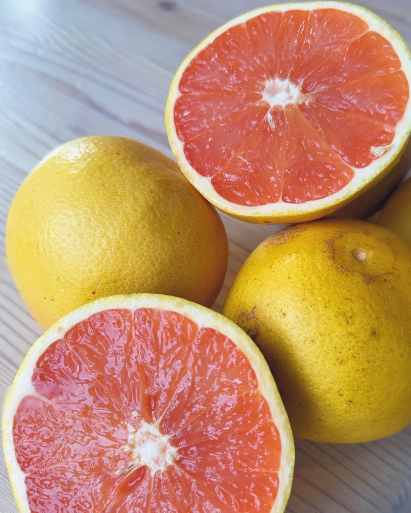 Citrus season is slowly starting to wind down but not without some late-season gifts! 

Honeygold grapefruit tastes like a delicious combination of Navel orange, lemon and grapefruit. With balanced sweetness and just the right amount of tart, this va