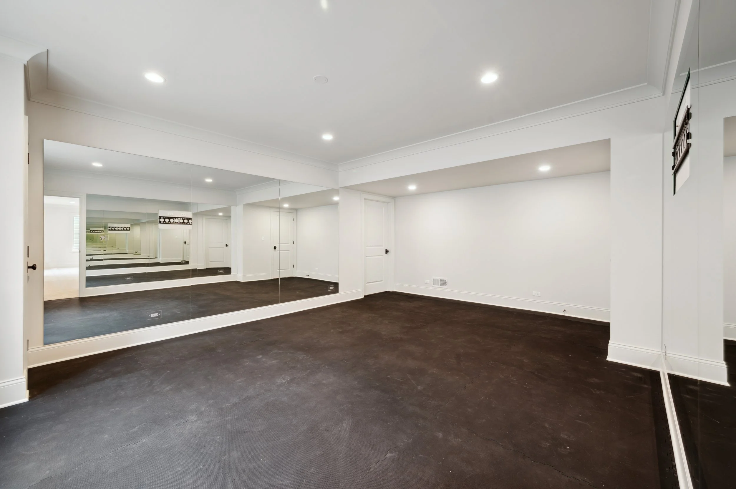 50_2120-Southridge-Terrace_Print.jpg