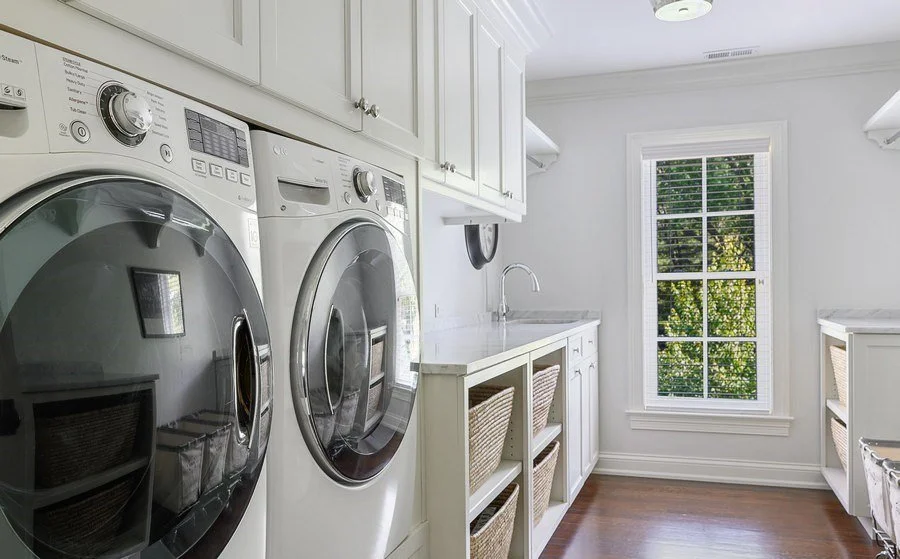37_801-Pleasant-Lane_Laundry-Room_Web.jpg
