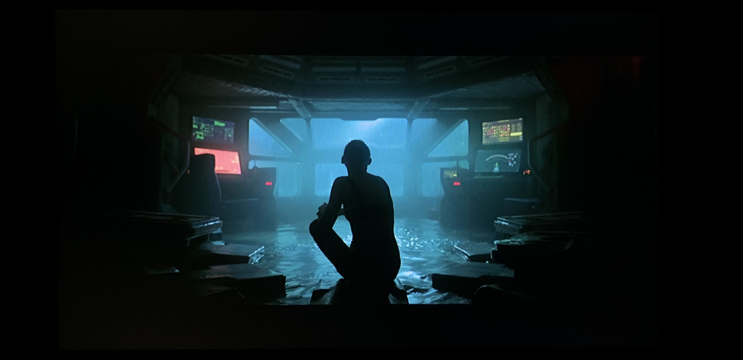 Underwater (2020)