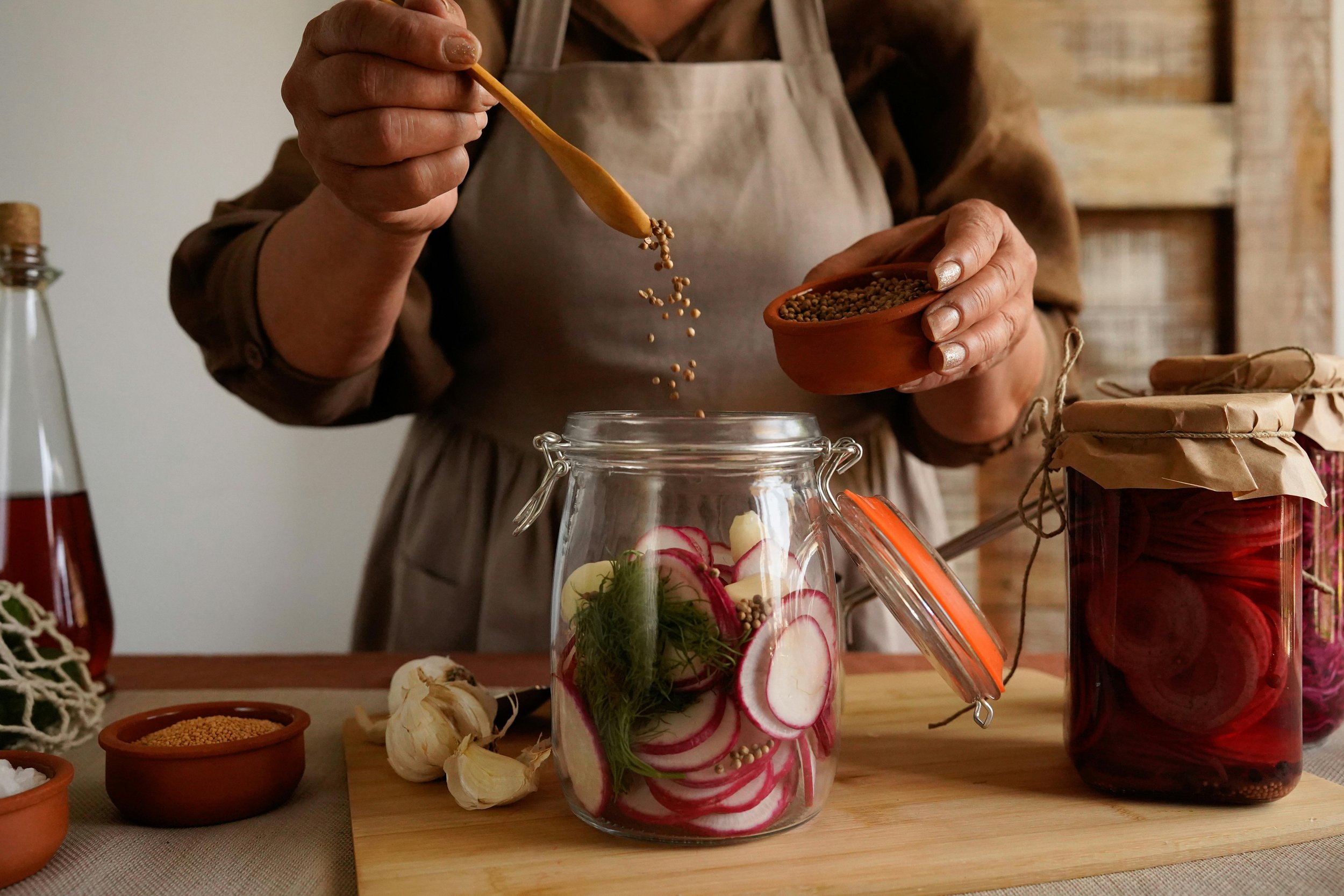 How to Create a Sustainable Kitchen: Tips for Eco-Friendly Cooking and Storage