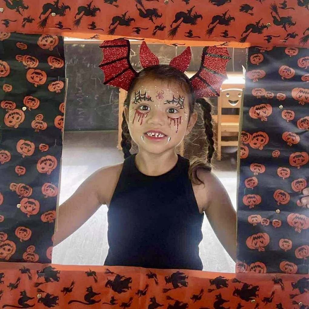 Enfant participant au stage vacances du Fare Anuanua