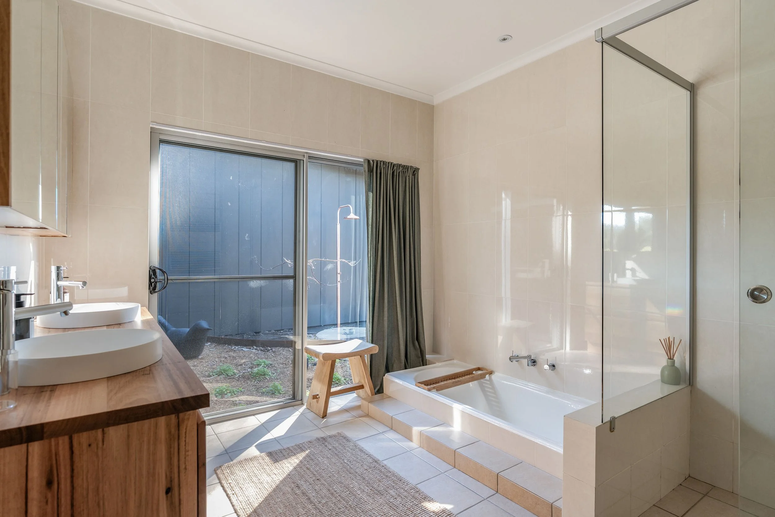 Stony Creek Milton renovation - bathroom