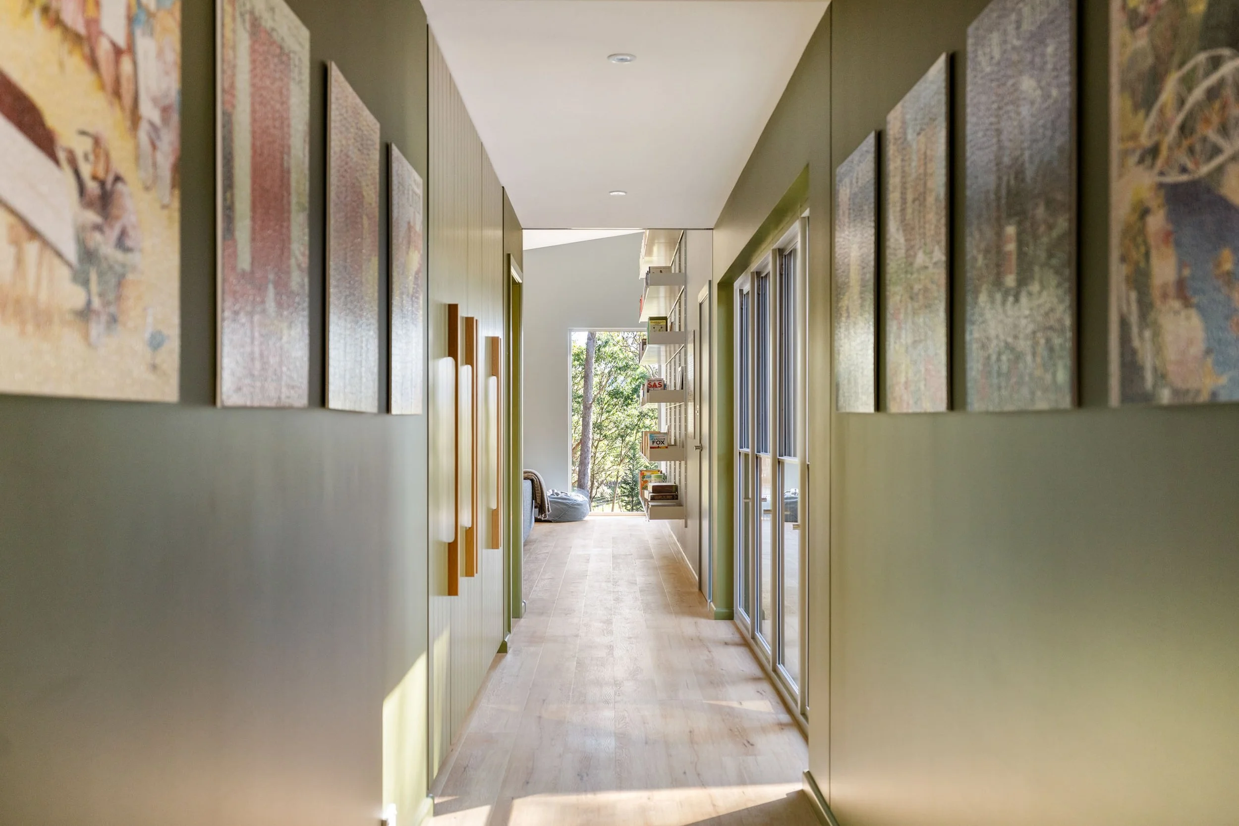 Stony Creek Milton renovation by Onform Building - hallway view