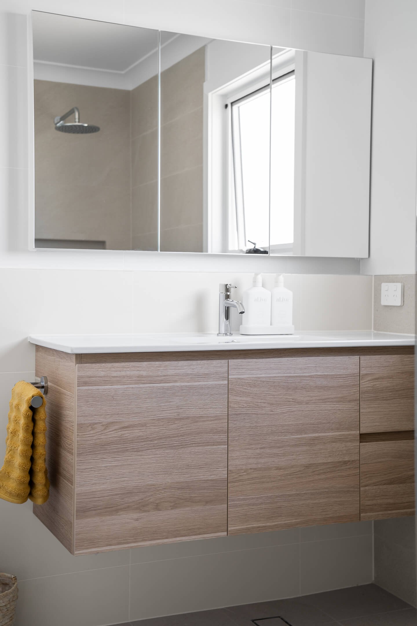 OnformBuilding-HighviewDrive-14.jpg