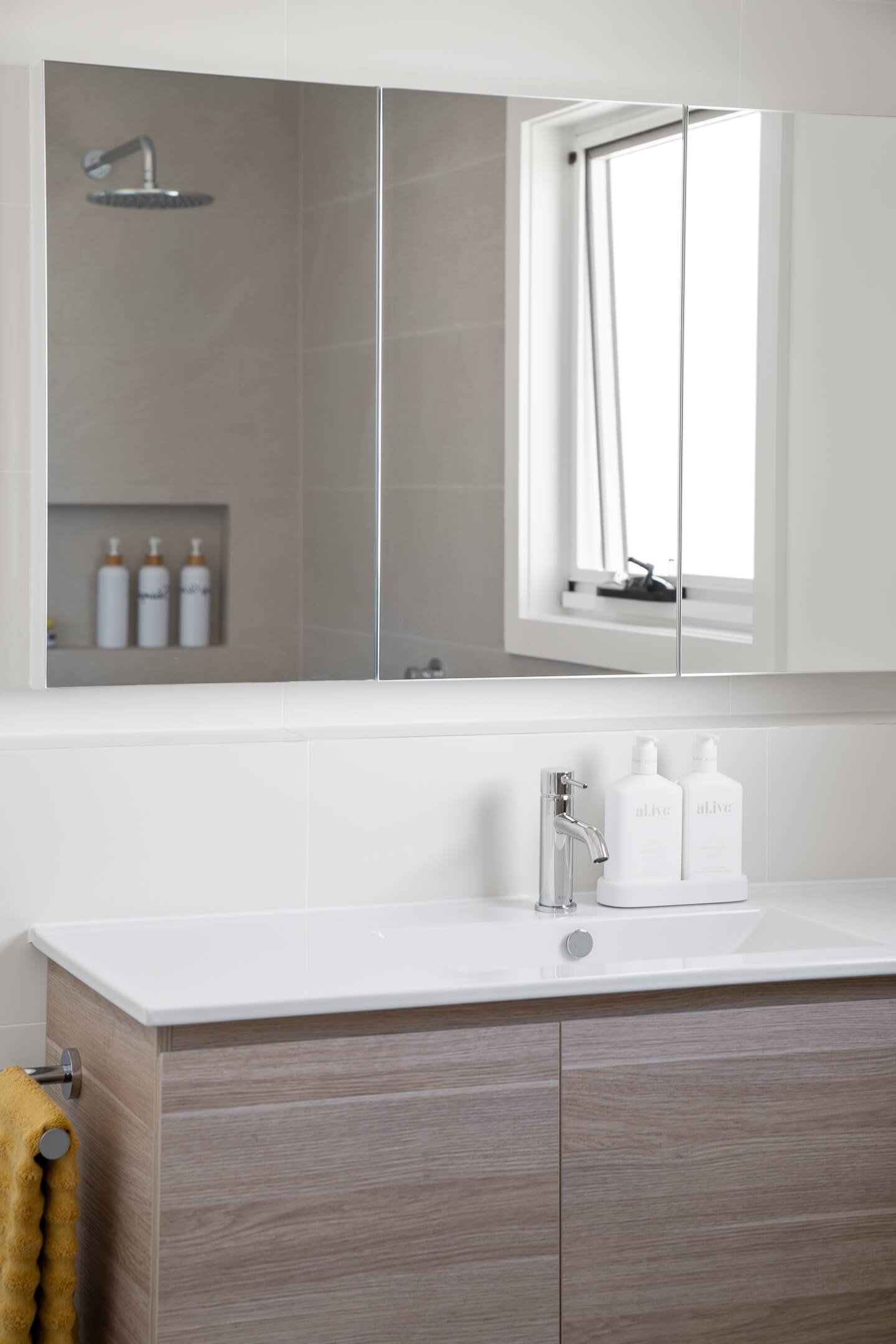 OnformBuilding-HighviewDrive-11.jpg
