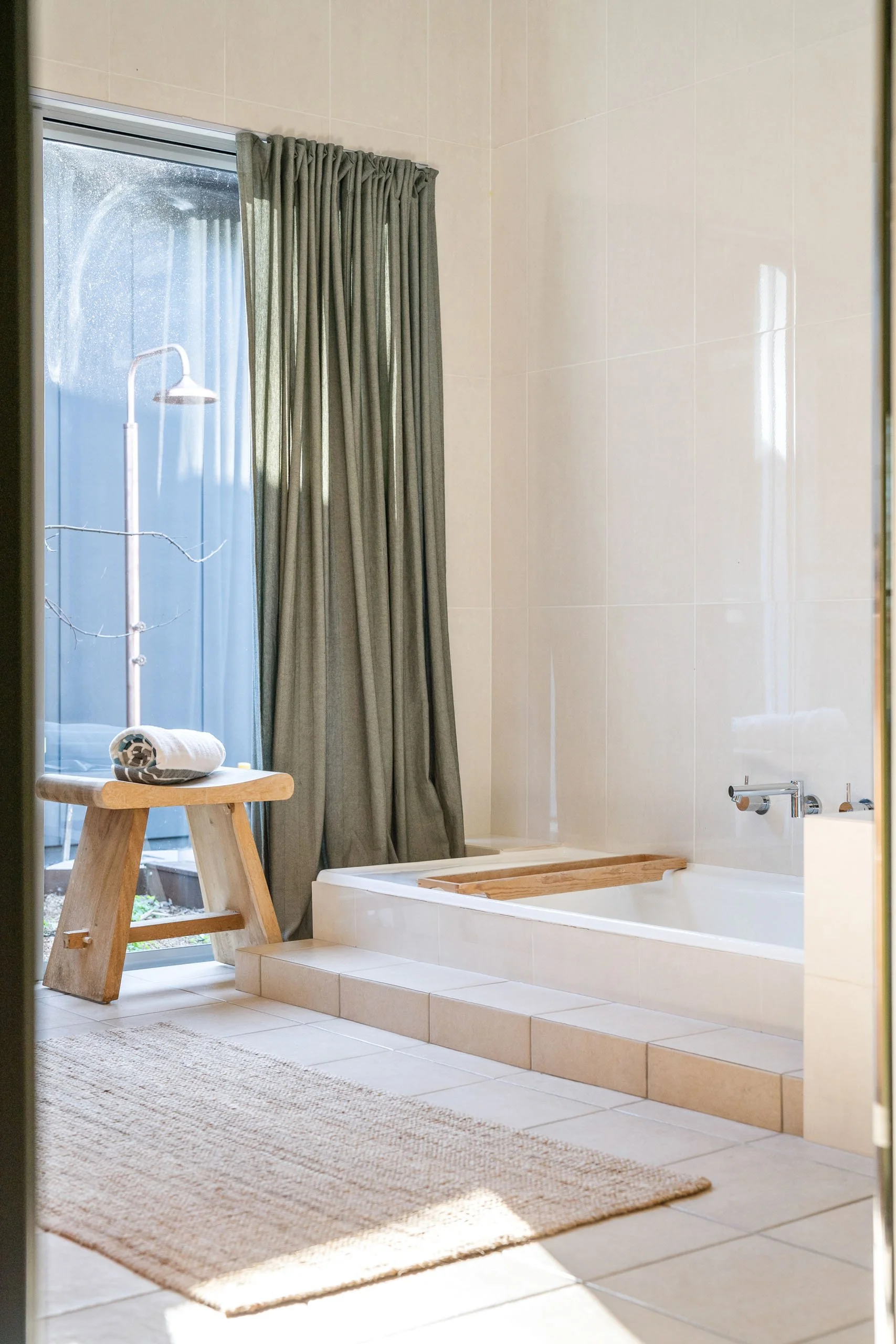 Stony Creek Milton renovation by Onform Building - bathroom view