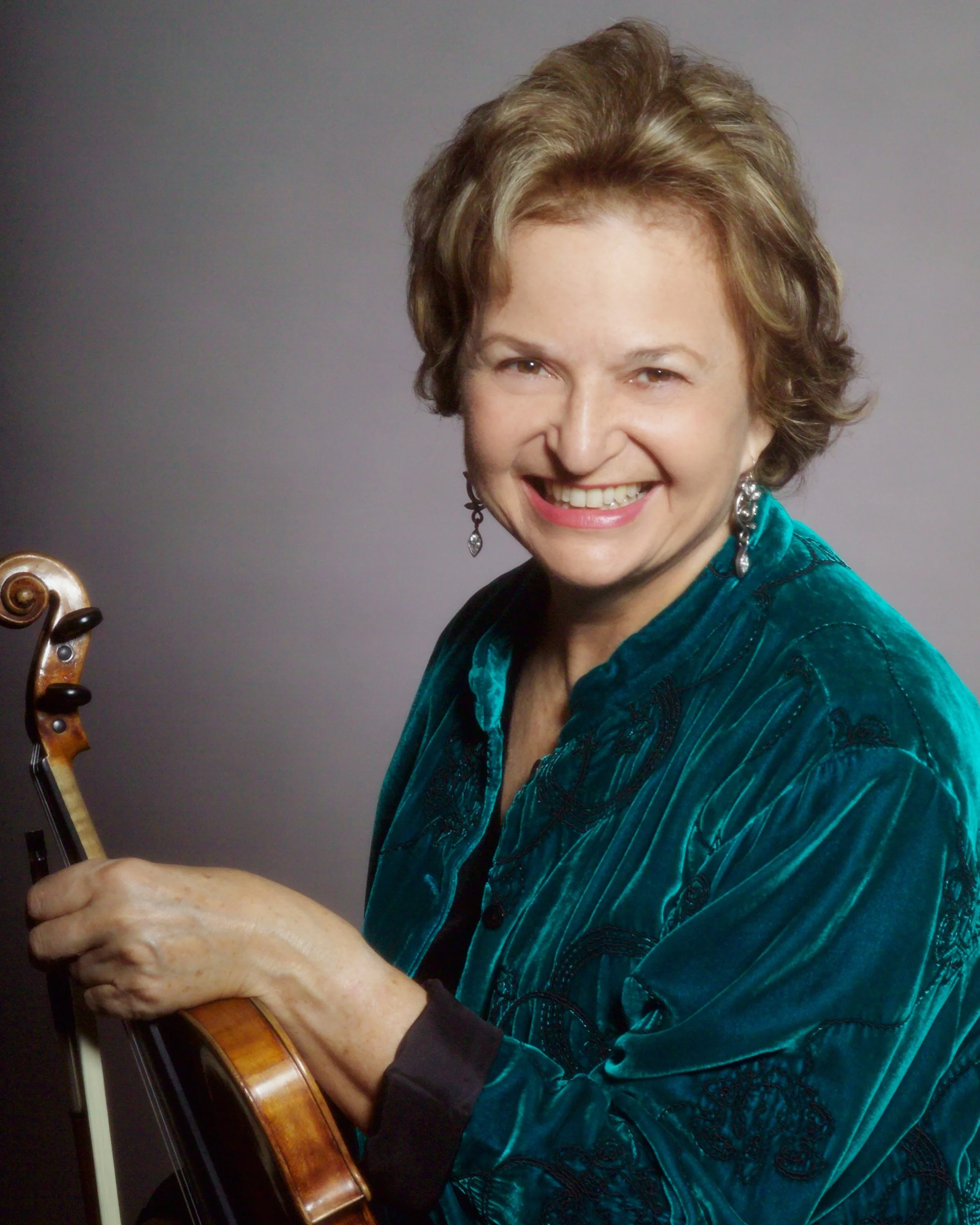 Nosikova / Vamos / Carey Trio Recital