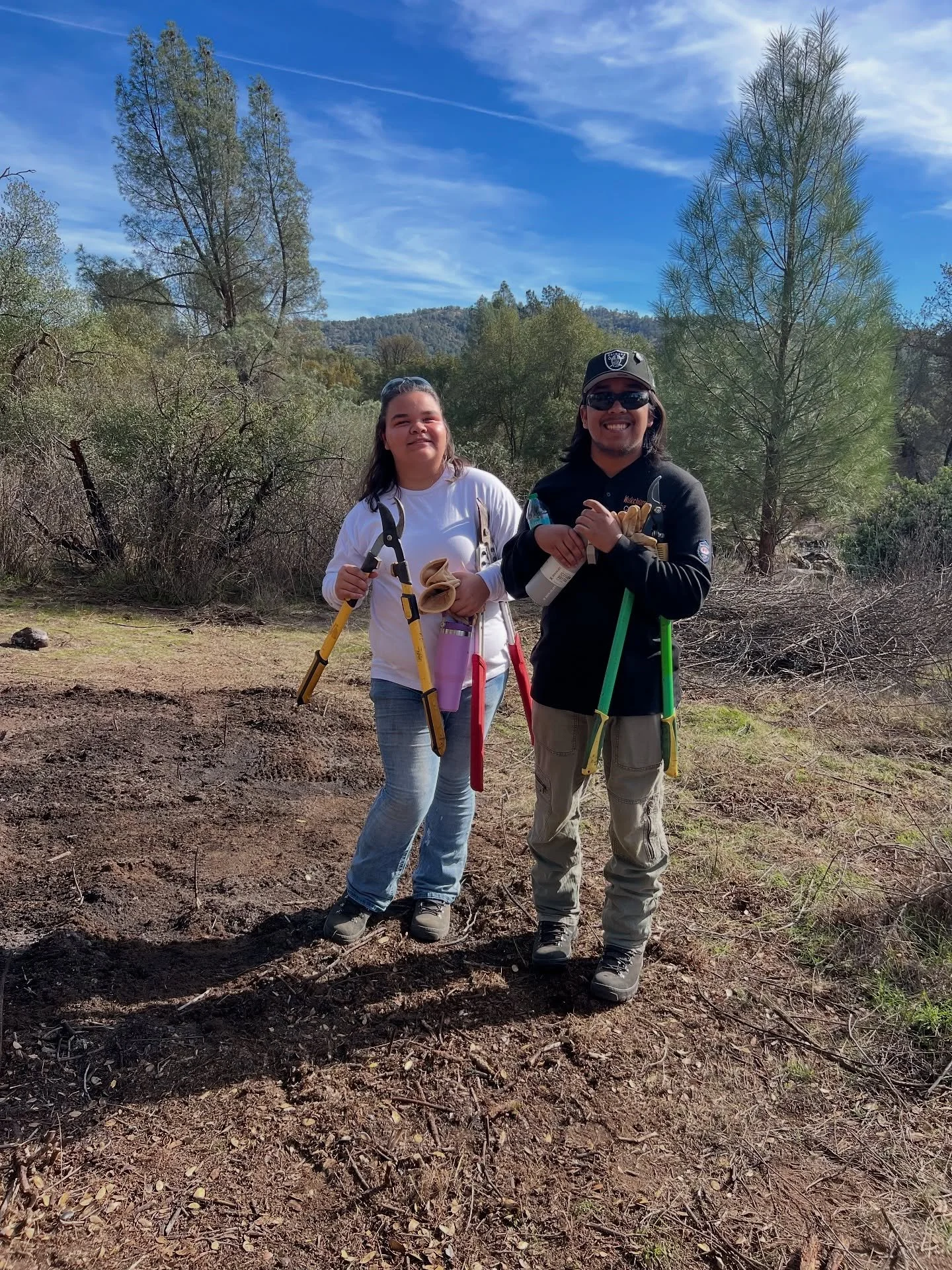 Today our Sour Berry Patch Kids learned how to clean up the area after a cultural burn and started a few new piles of sour berry for the next burn day 🔥 Hutwima to the great Dirk Charley for spending some time sharing his knowledge and encouragement