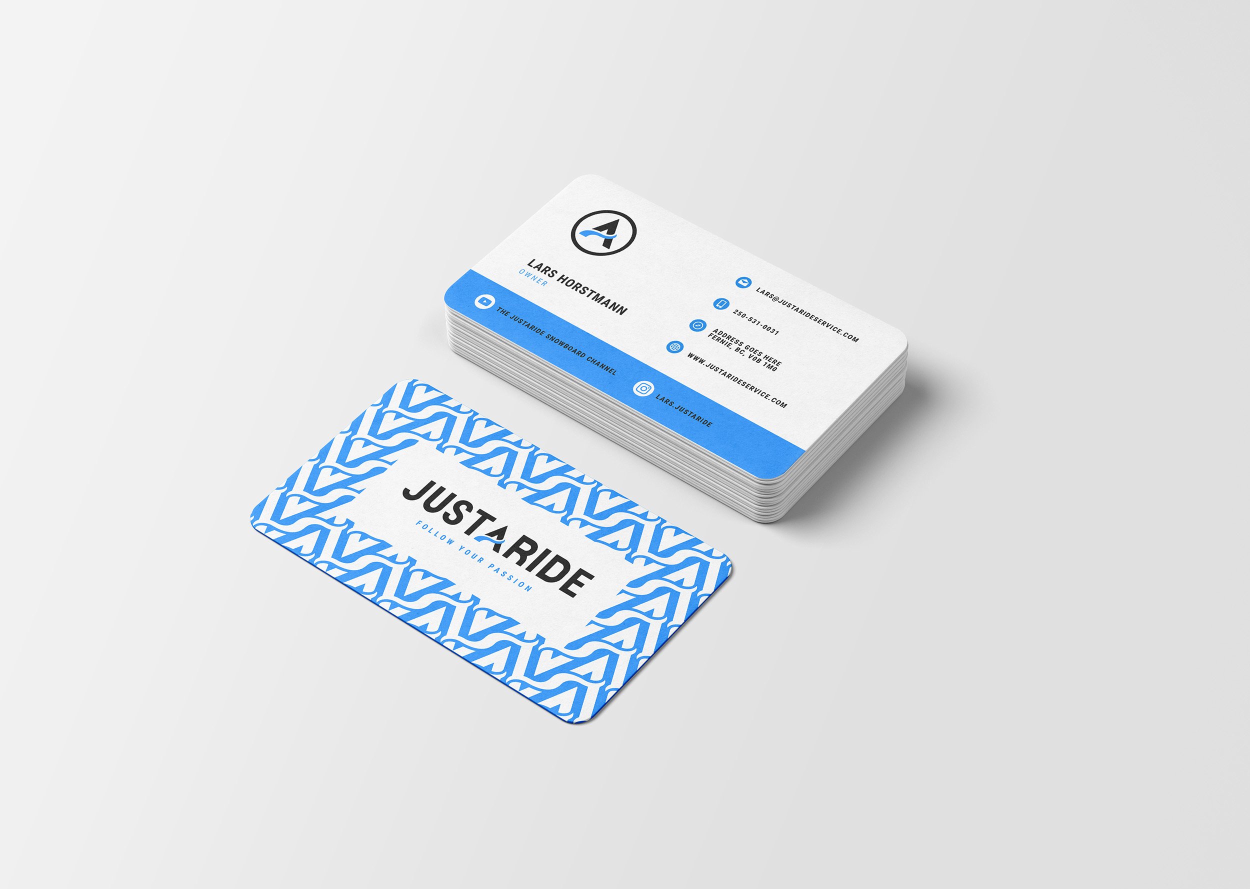 JUSTARIDE-Free-Rounded-Corner-Business-Card-Mockup.jpg