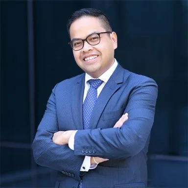 Headshot of Tony Oum