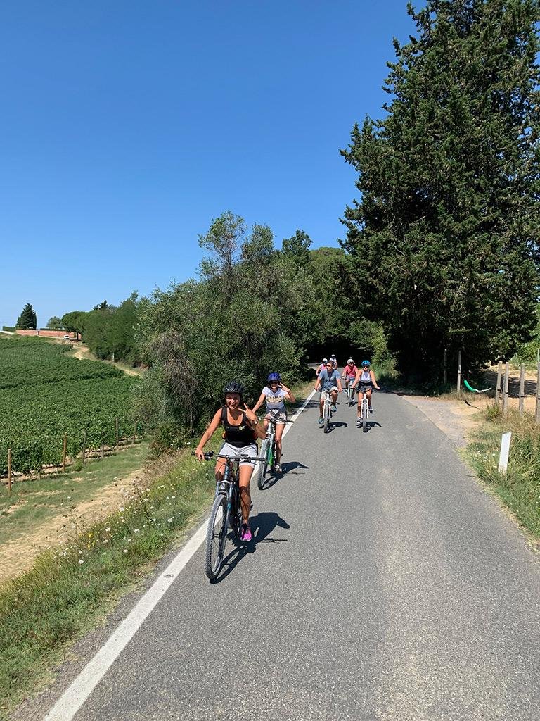 Tuscany-bike-wine-tour-Castelfalfi-winery-experience-7.jpg
