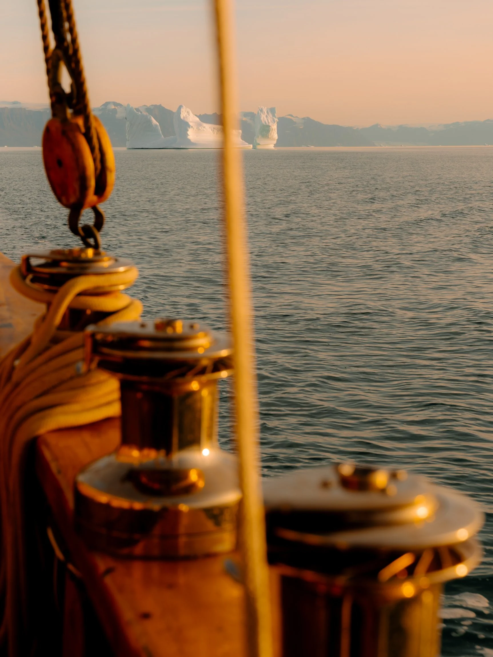 greenland-sailing-ship-sigma-marina-weishaupt.jpg