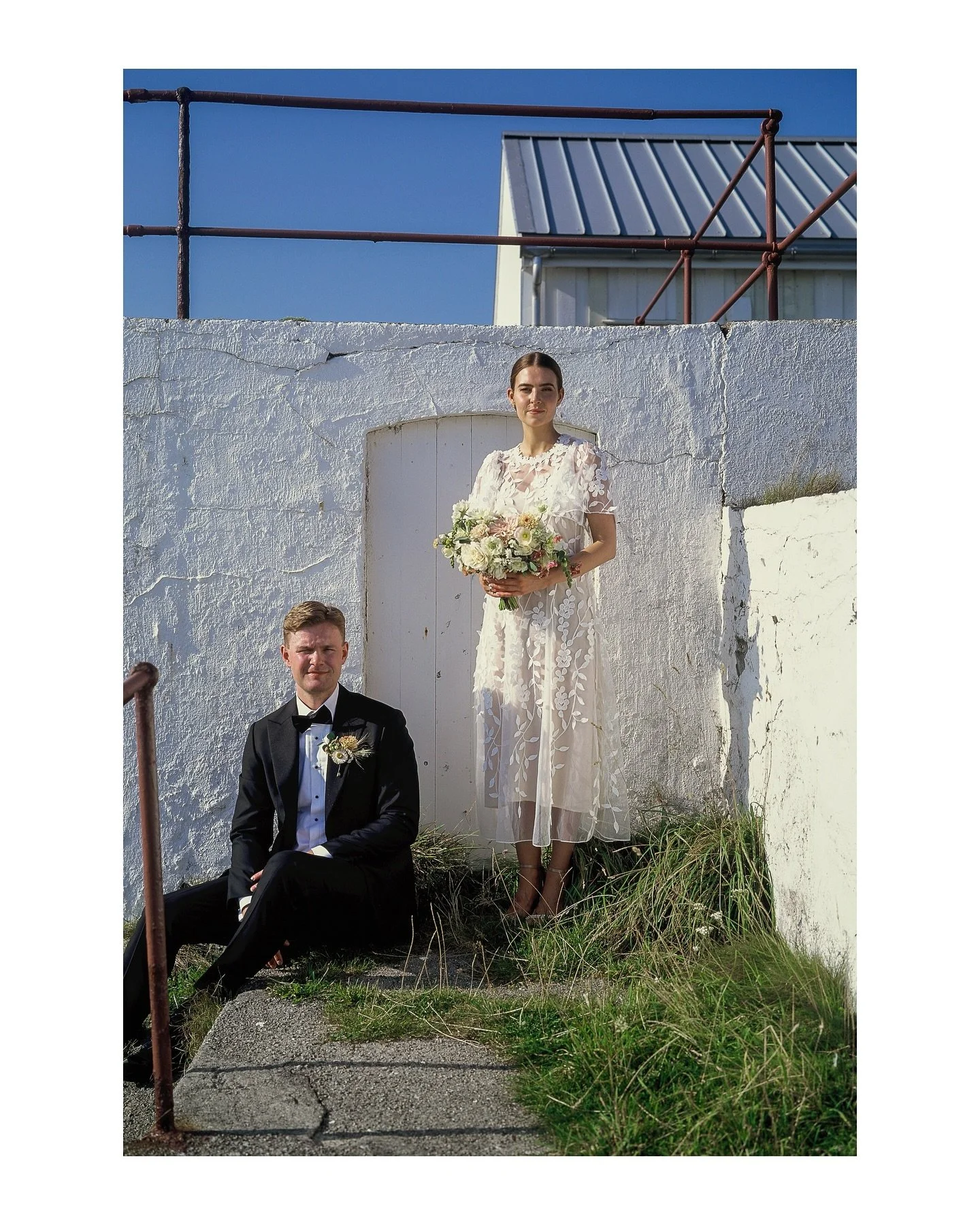 Anniken | Andreas 2024.
&bull;Fuji GW690iii
&bull;Kodak Ektachrome E100
&bull;
&bull;
&bull;
&bull;#wedding #weddingphotography #bryllup #bryllupsfotograf #bryllupsinspirasjon #analogfotografie #norgefoto #stavangerfoto #stavangerforograf #fuji #fuji