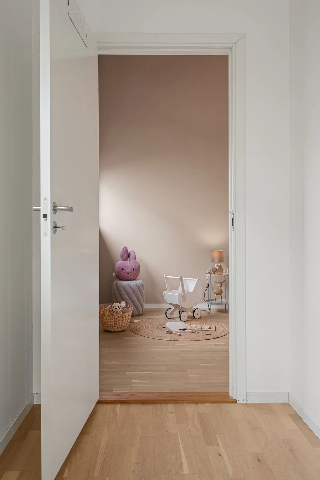 NjA3NDQzNTU6bW9uaXRvc