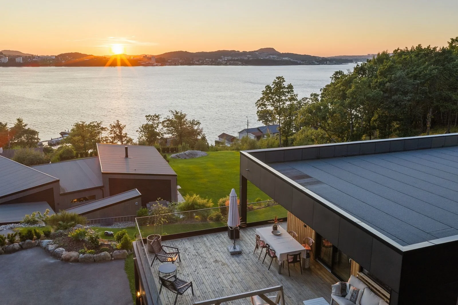 DALEVEIEN, SANDNES