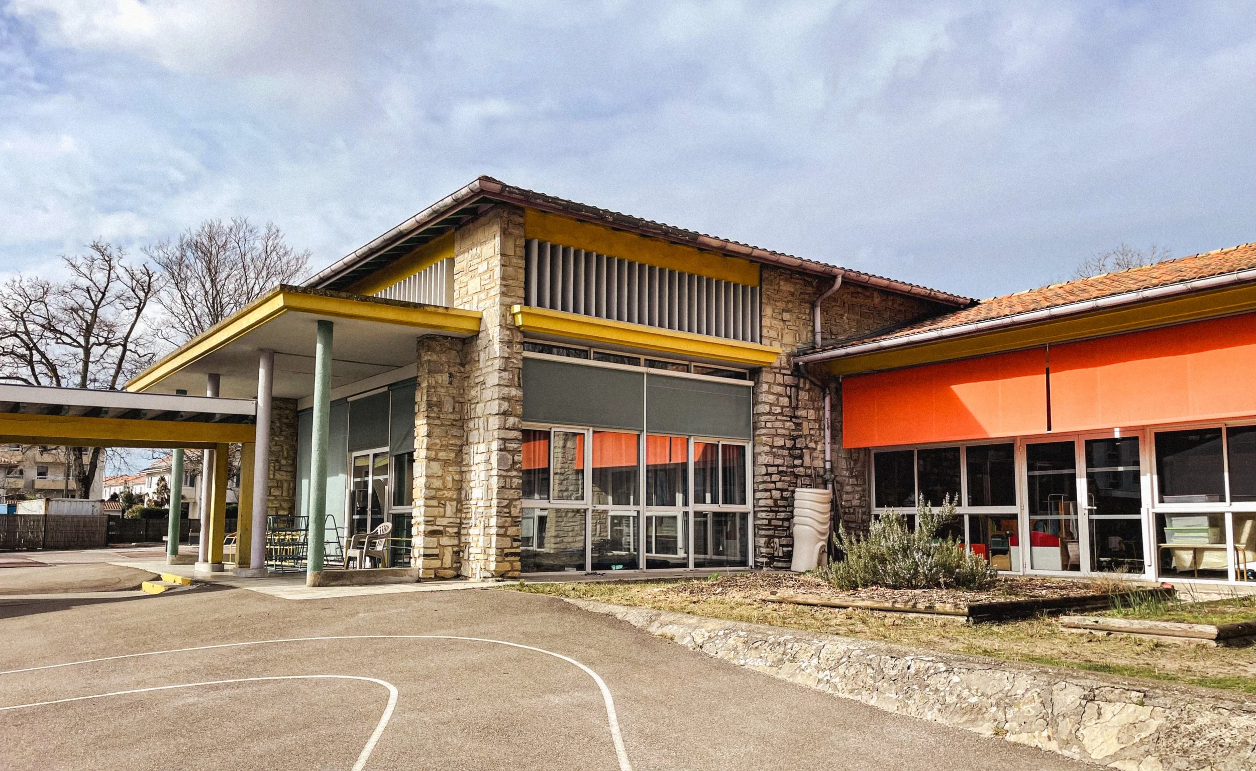 ecole henri lavielle.jpg