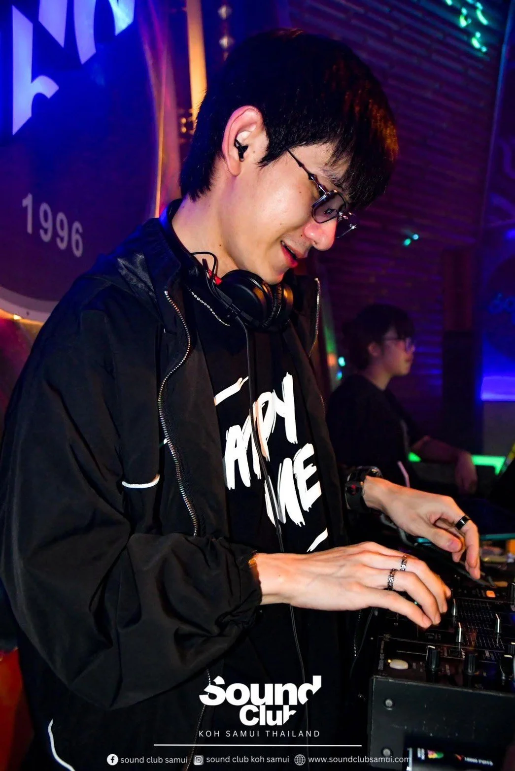 LINE_ALBUM_20-210668_250701_32.jpg