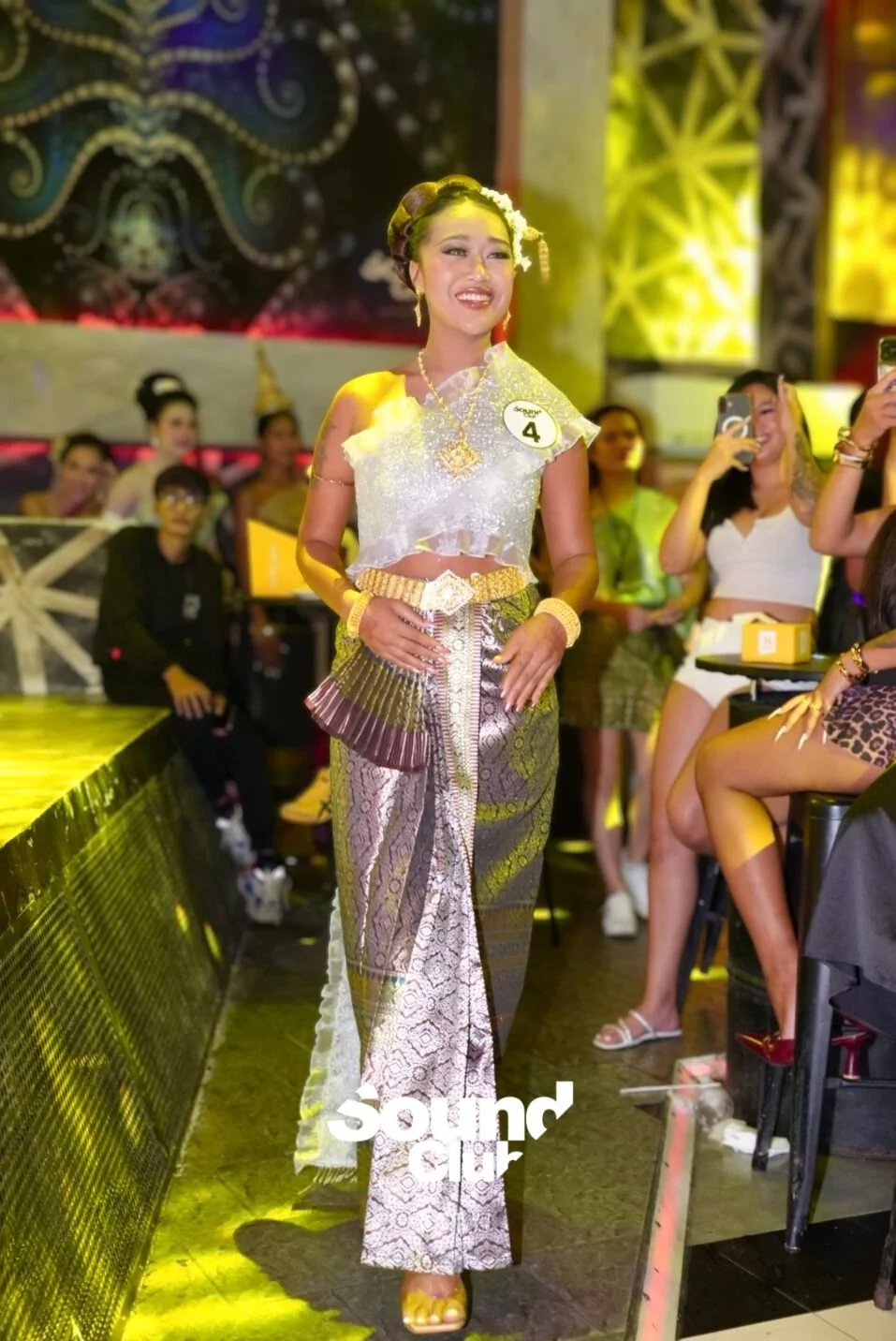 soundclub loy krathong (26).jpg