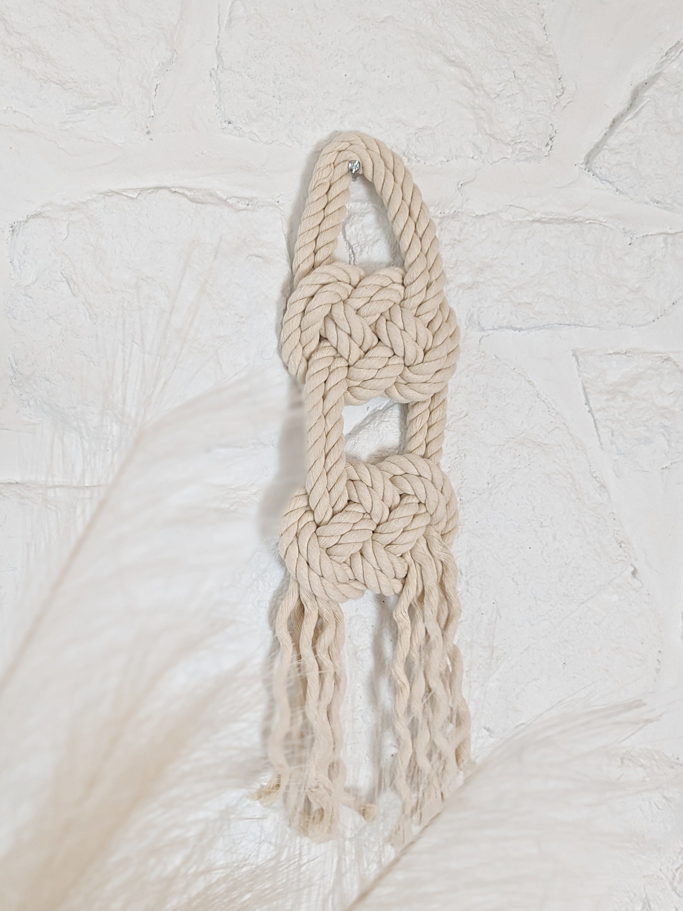 https://i.etsystatic.com/9293364/r/il/ed75aa/5403347549/il_fullxfull.5403347549_8wc7.jpg