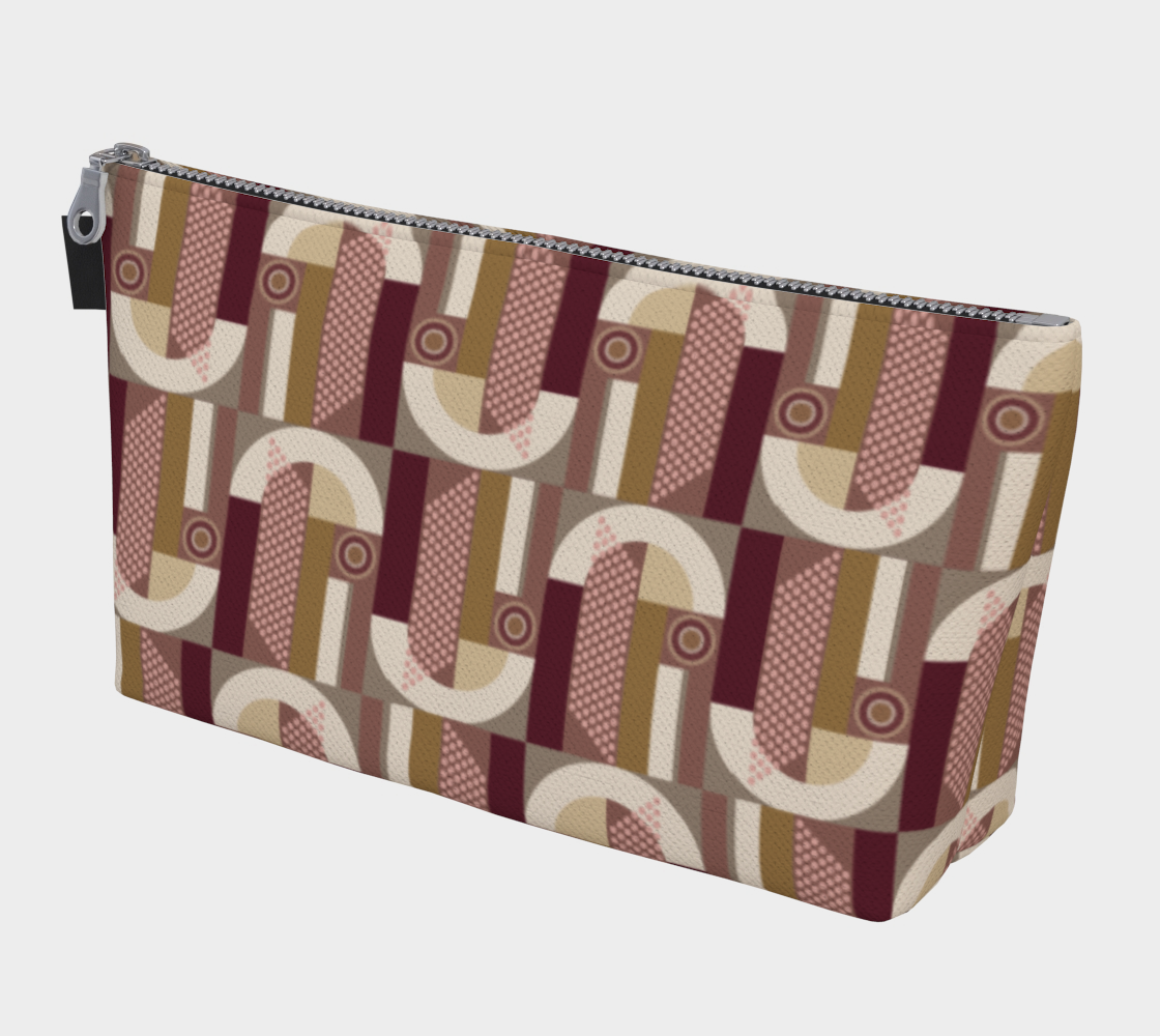 Linked Rosy Makeup Bag