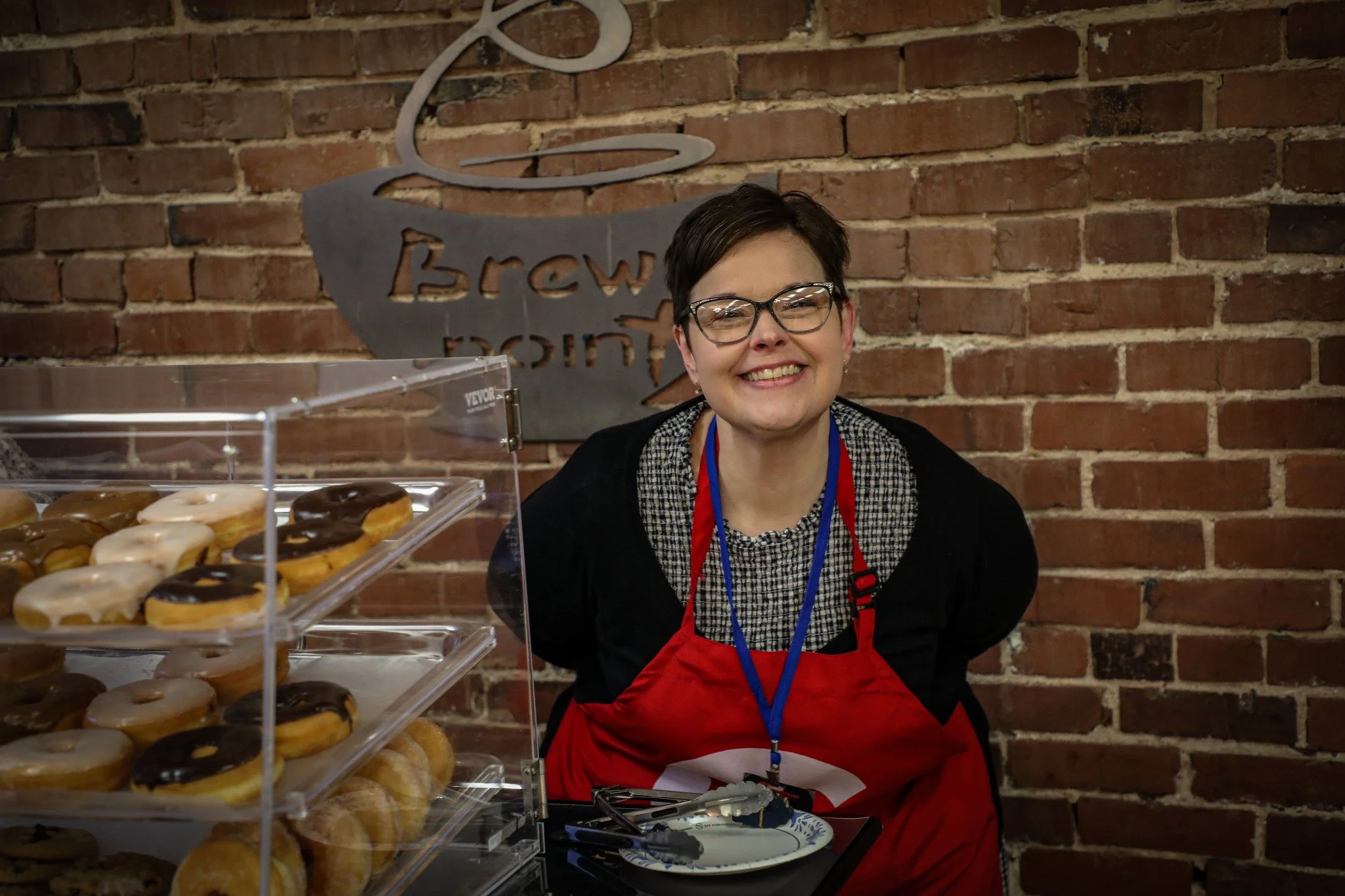 Tomorrow is our favorite day, and we can't wait to worship with YOU! 
Join us on the square at 9 or 11, and let us welcome you home!