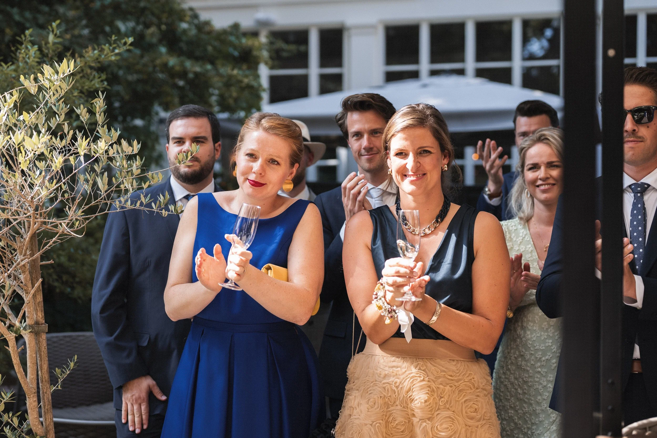 Oxfordshire-Garden-Wedding-Photographer-381.jpg
