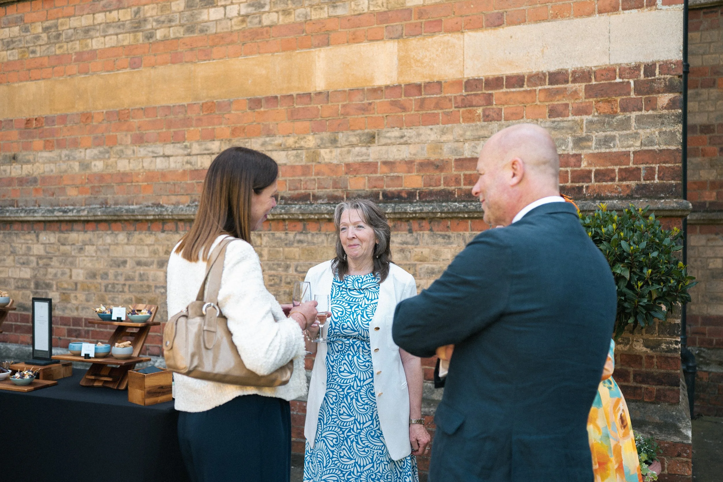warwickshire-wedding-photographer-rugby-school-250.jpg