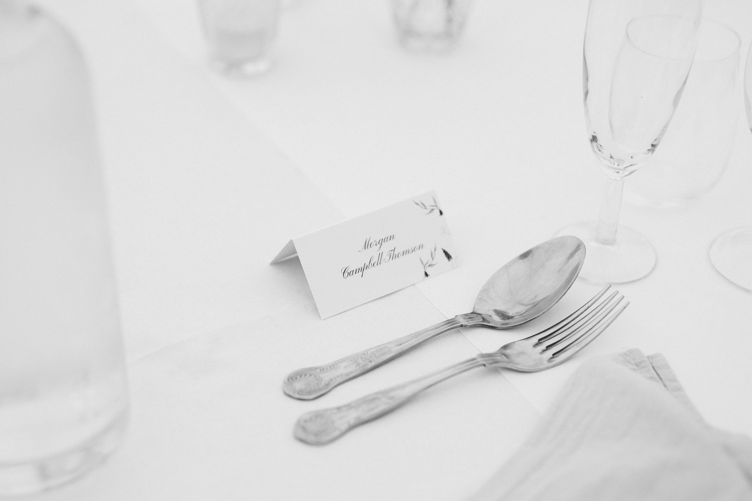 Oxfordshire-Wedding-Photographer-146.jpg