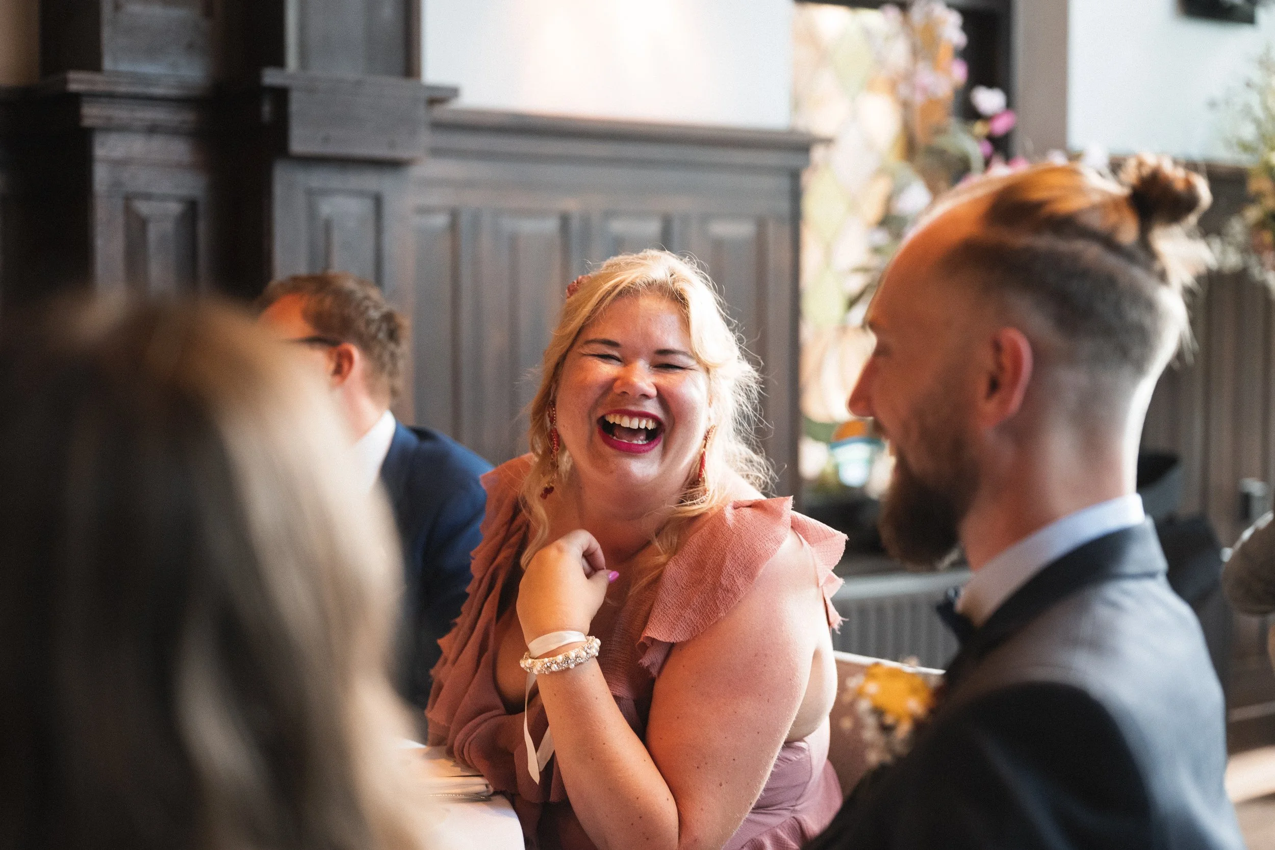 Oxfordshire-Garden-Wedding-Photographer-476.jpg