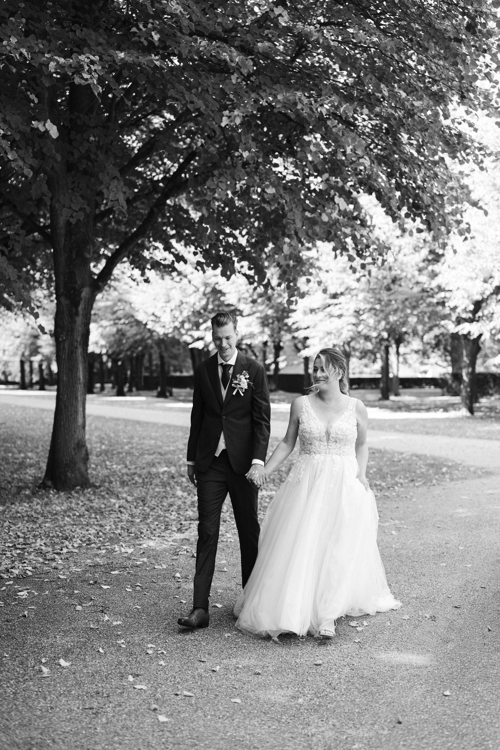 wedding-photographer-northamptonshire-bride-groom-couple-portraits-195.jpg