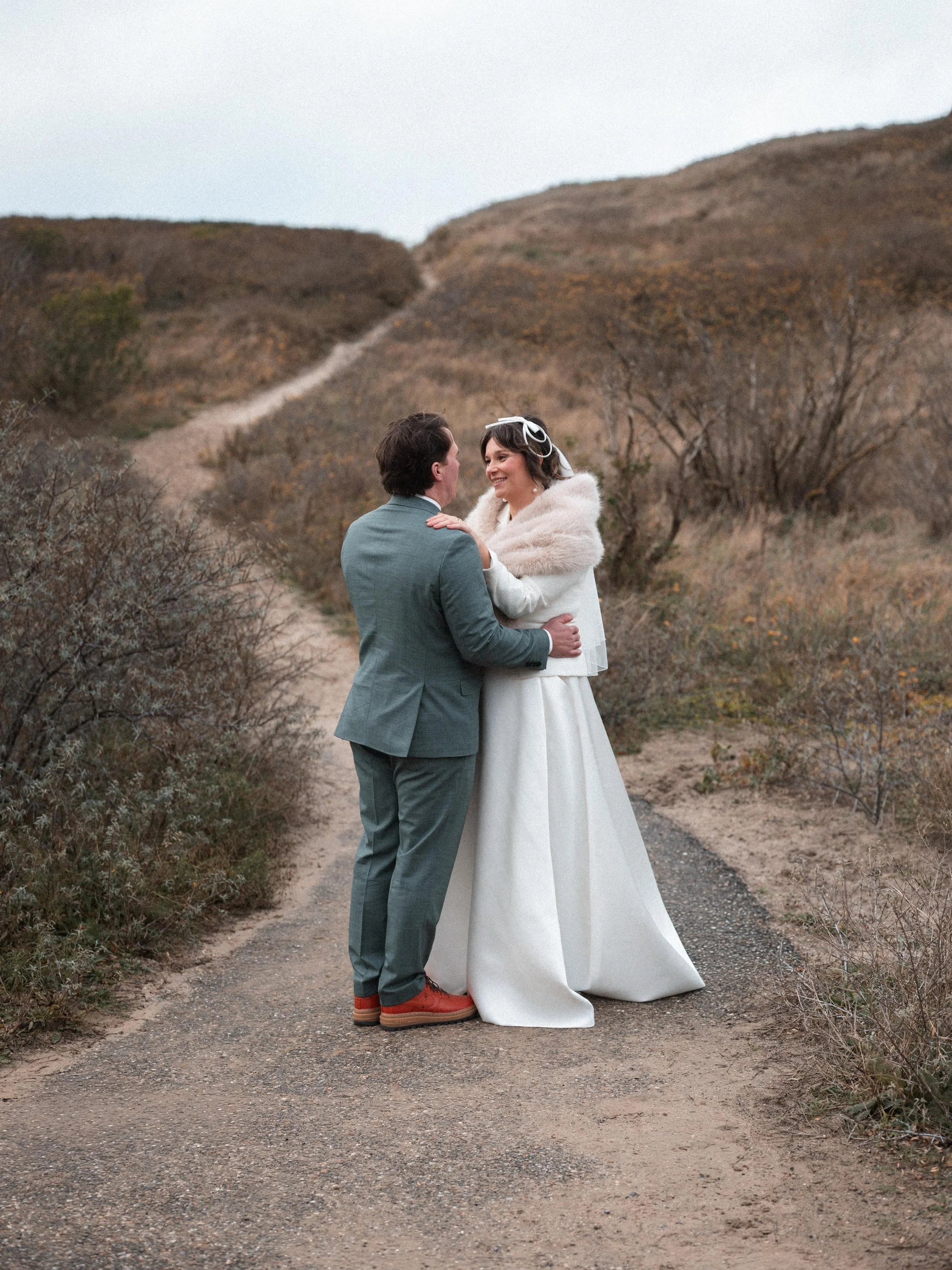 Some couples just have a way of making the world around them go quiet for a moment.

No posing. No pressure. Just two people completely wrapped up in each other &mdash; laughing, holding hands, stealing little glances when they think nobody&rsquo;s w