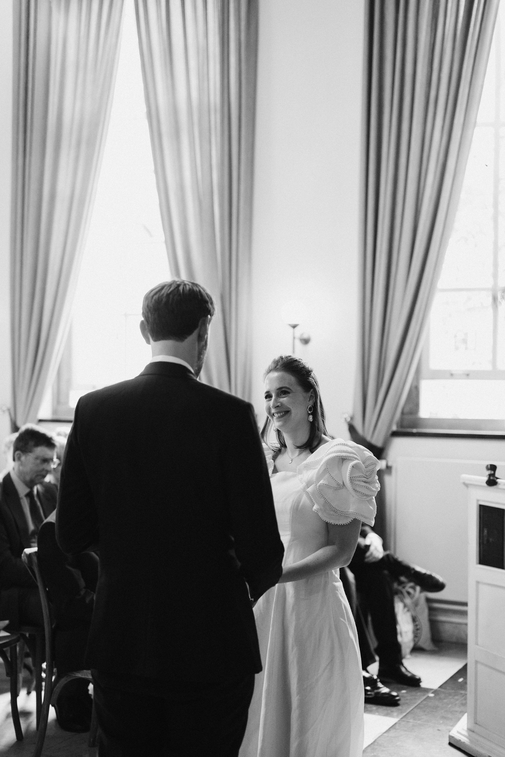 wedding-photographer-warwickshireshire-bride-groom-couple-portraits-287.jpg