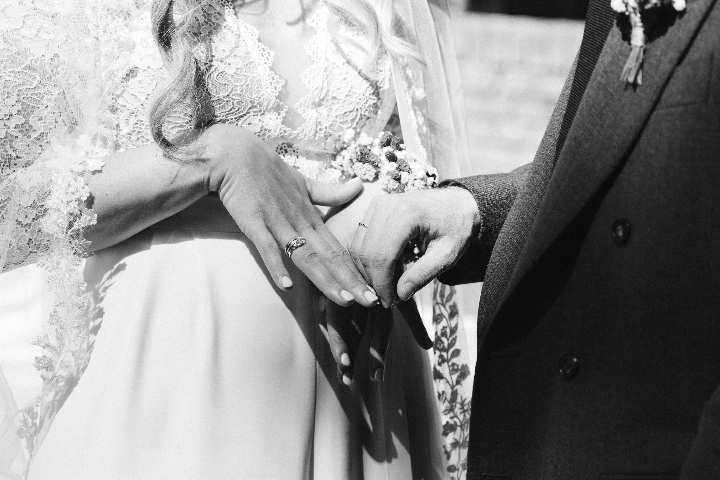 Oxfordshire-Garden-Wedding-Photographer-312.jpg