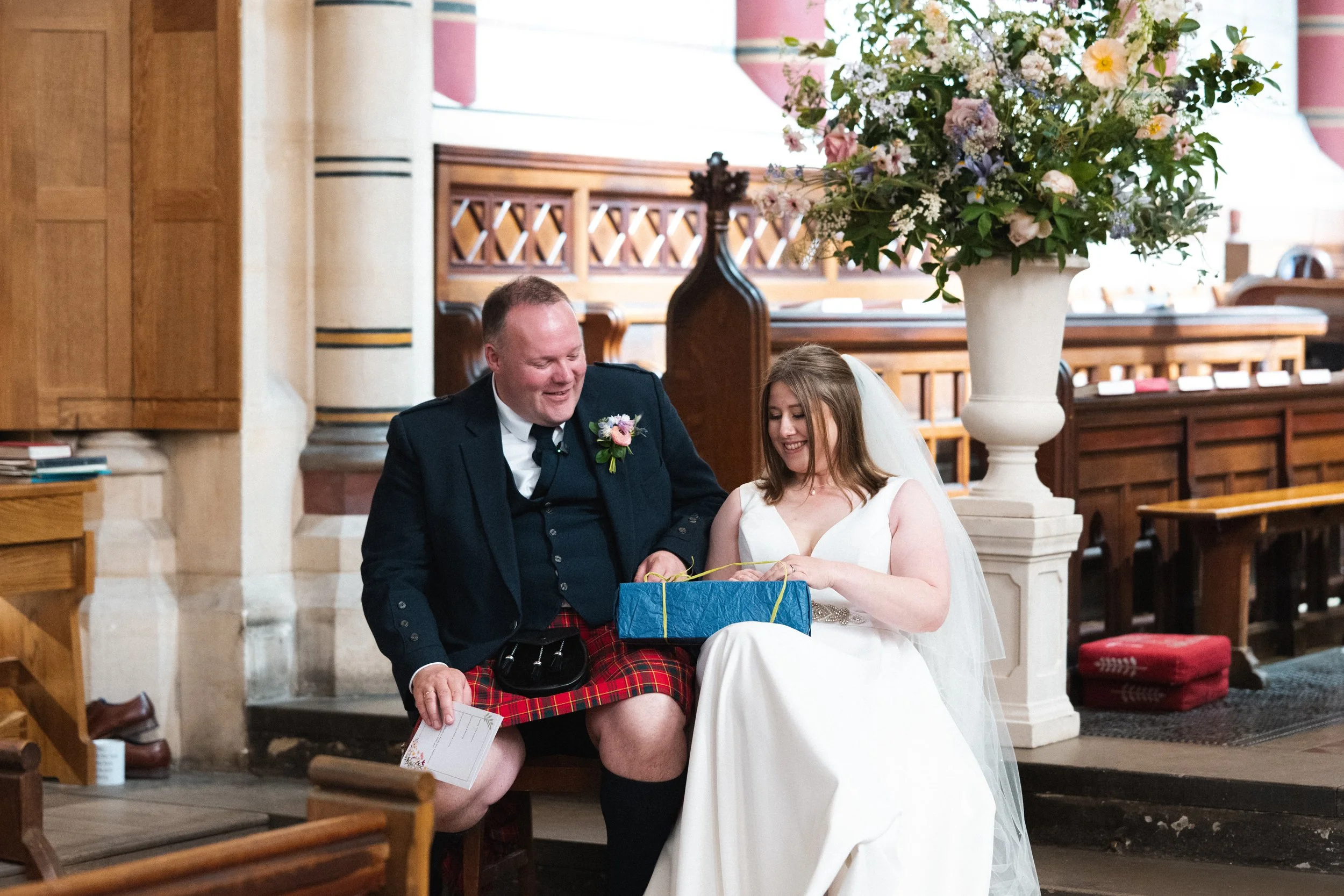 warwickshire-wedding-photographer-rugby-school-163.jpg