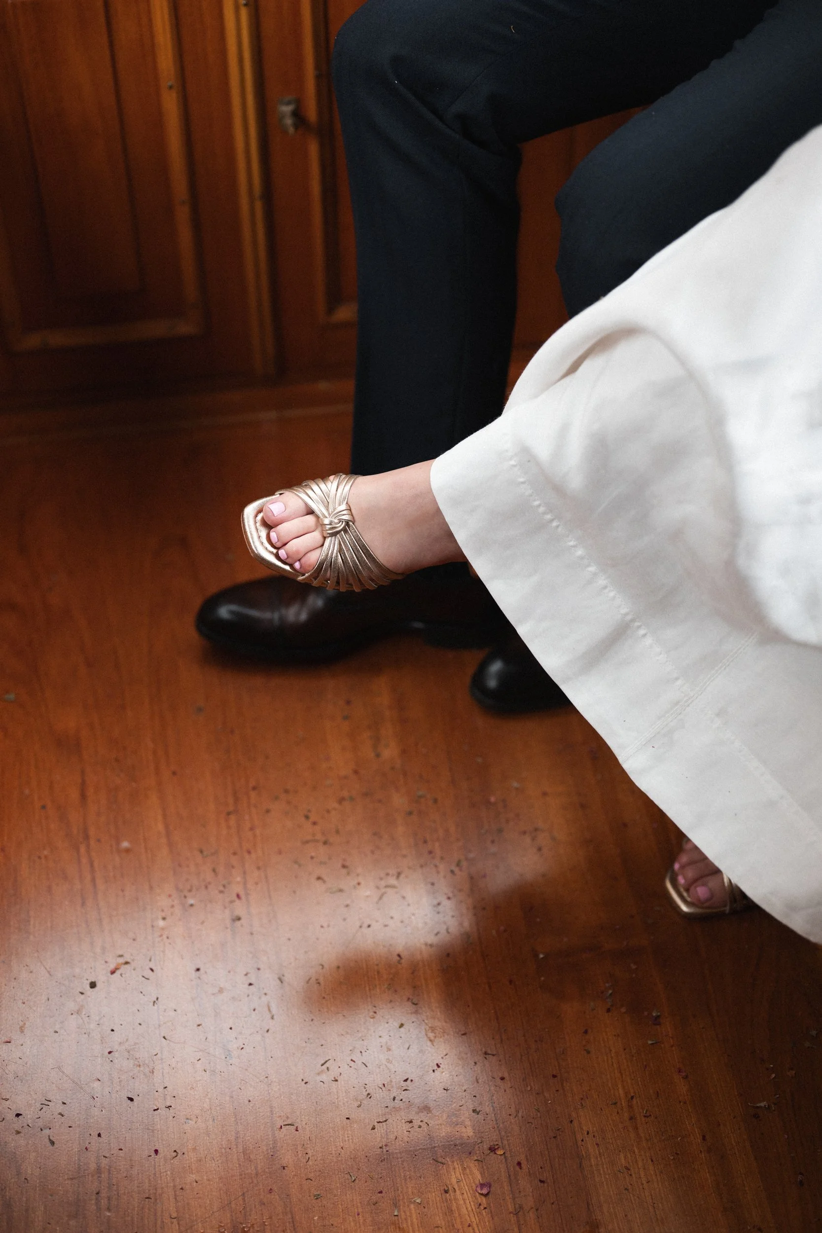 wedding-photographer-warwickshireshire-bride-groom-couple-portraits-350.jpg