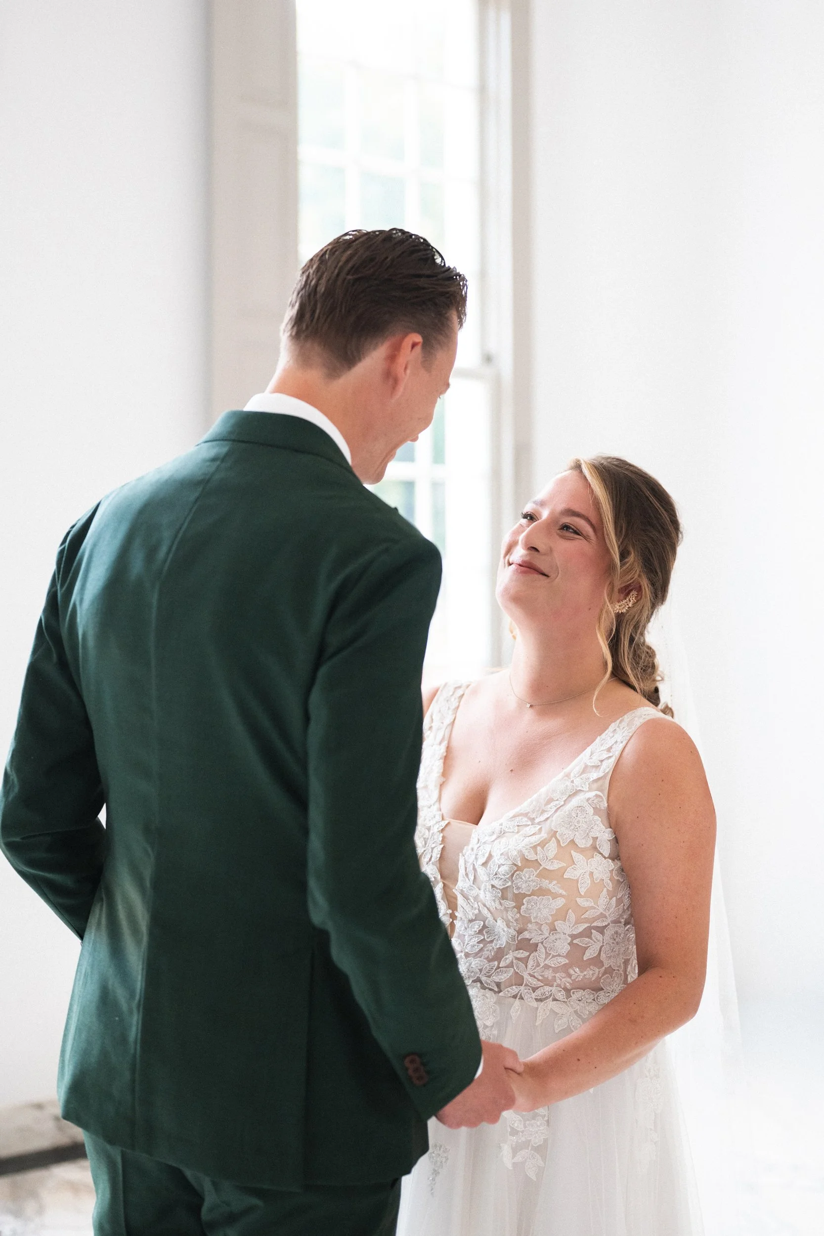 wedding-photographer-northamptonshire-bride-groom-couple-portraits-148.jpg