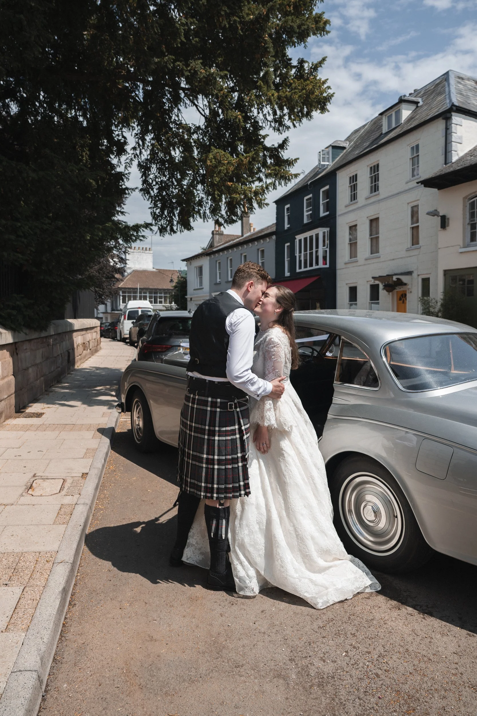 Oxfordshire-Wedding-Photographer-120.jpg