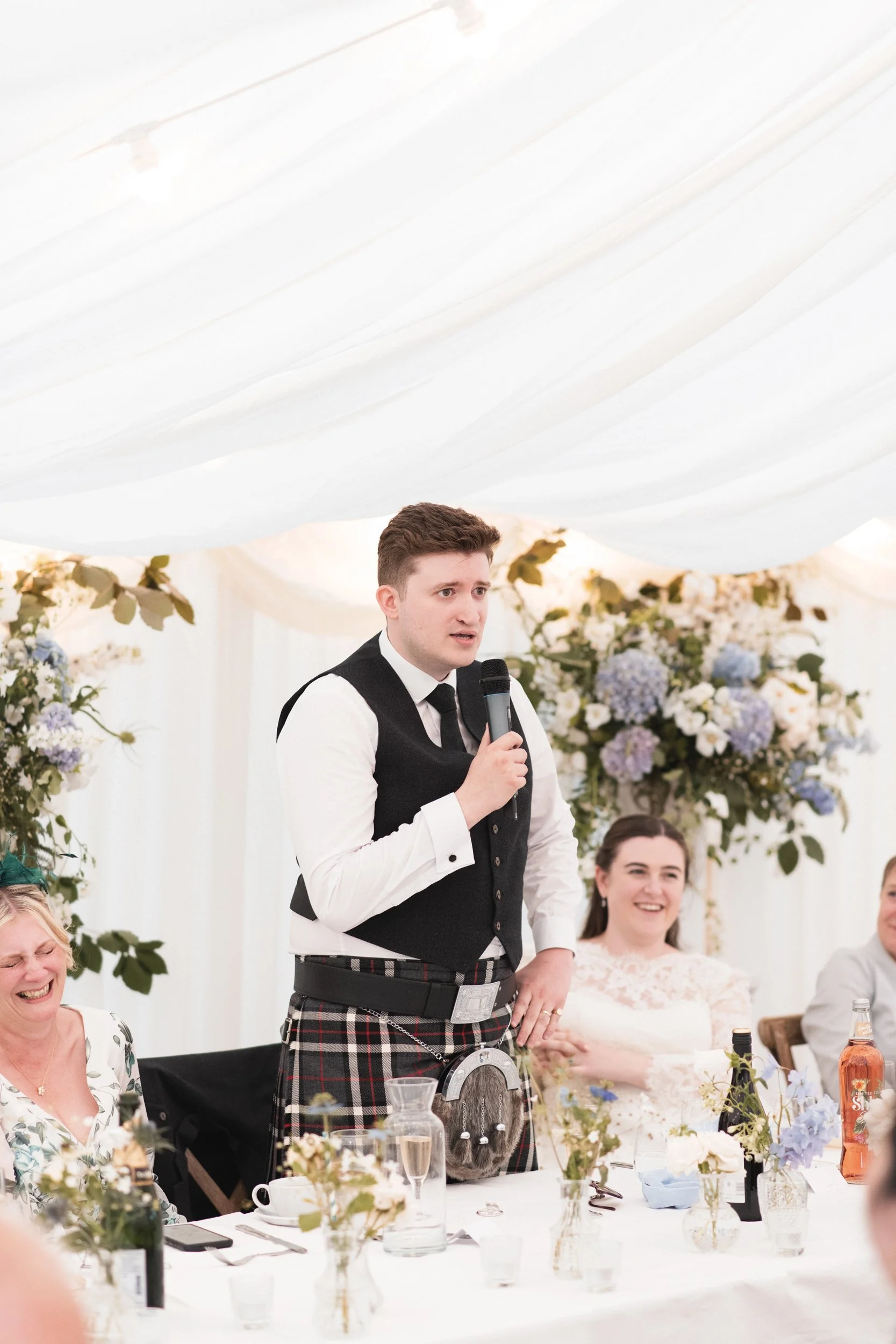 Oxfordshire-Wedding-Photographer-227.jpg