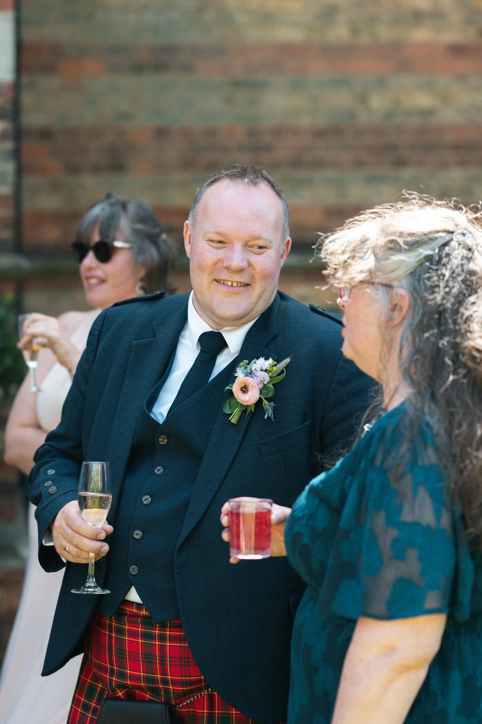 warwickshire-wedding-photographer-rugby-school-243.jpg