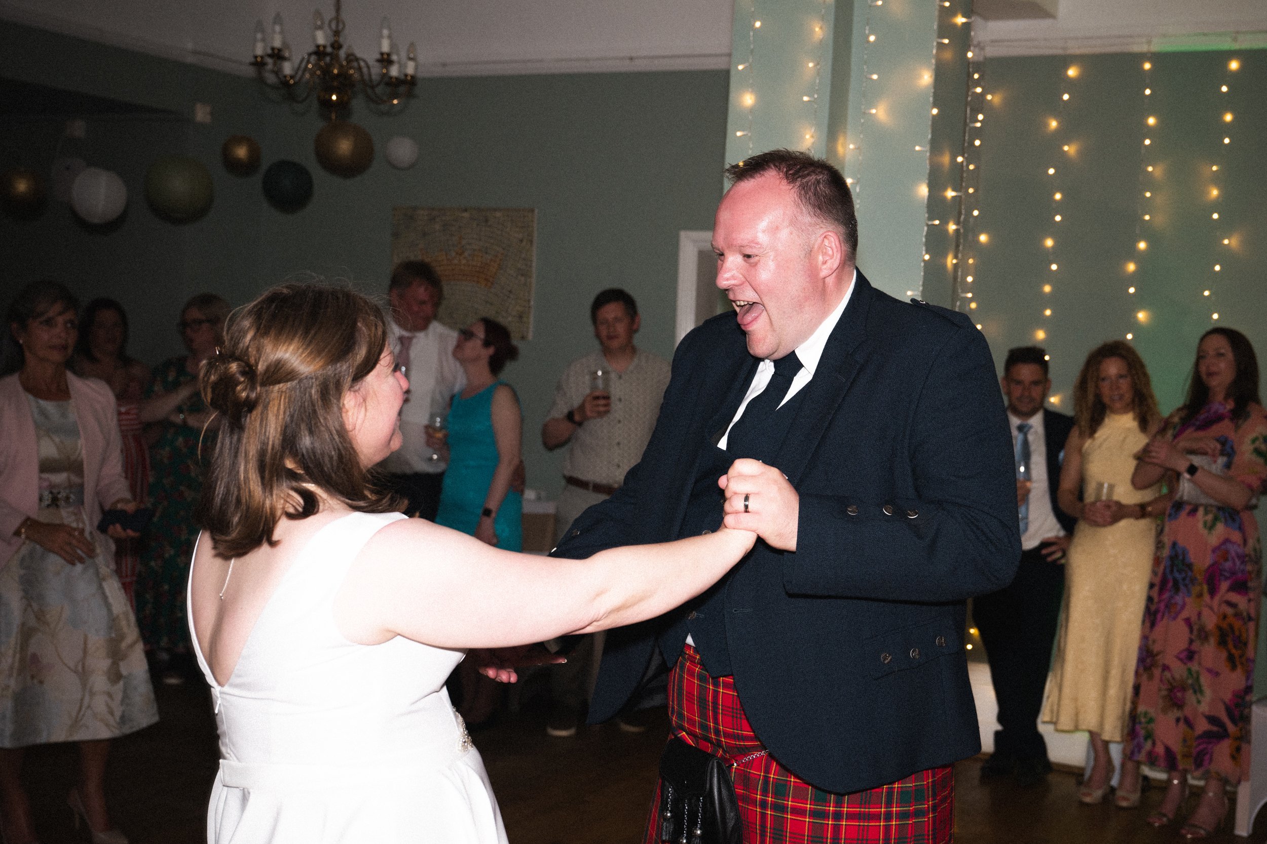 warwickshire-wedding-photographer-rugby-school-530.jpg